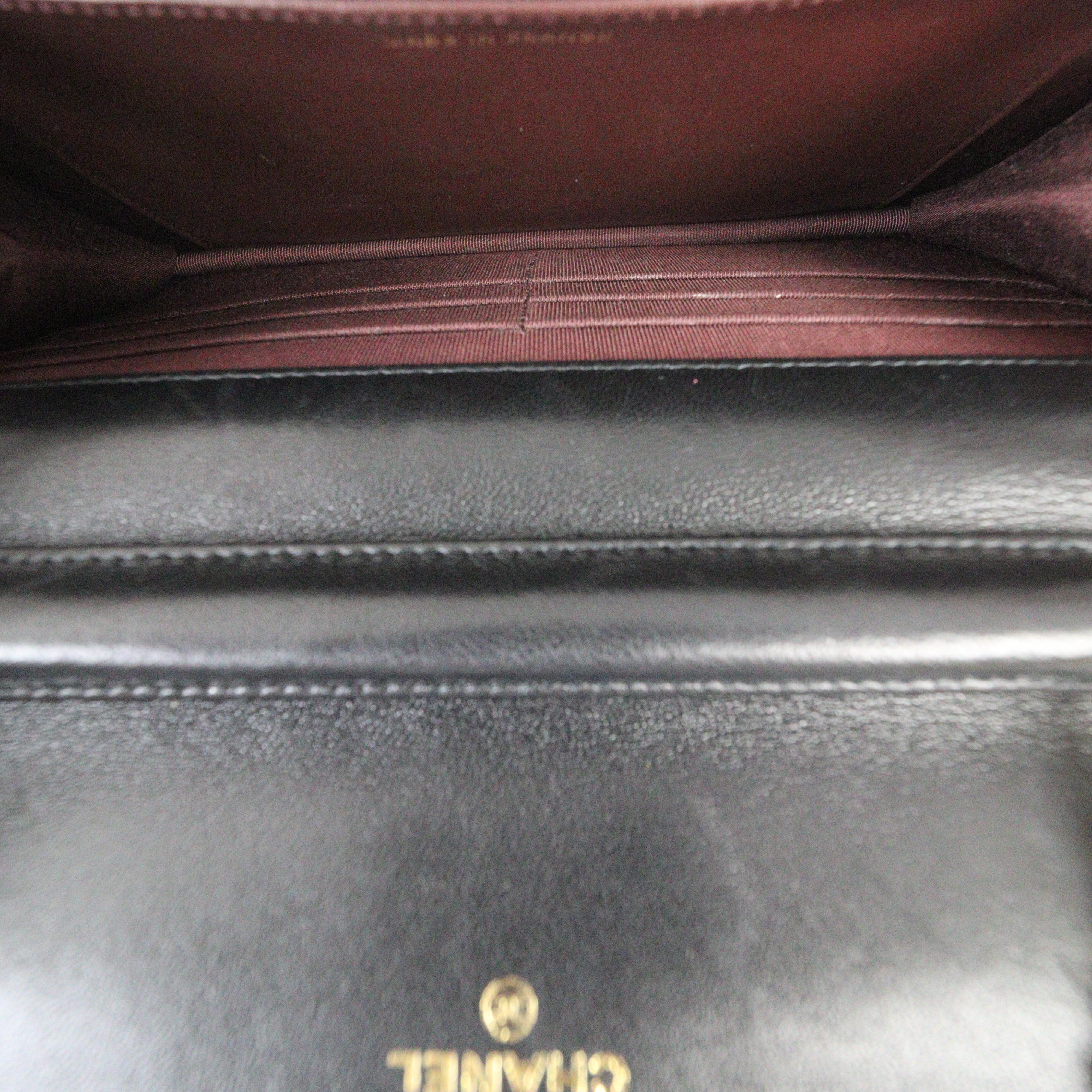 Chanel Classic Wallet on Chain