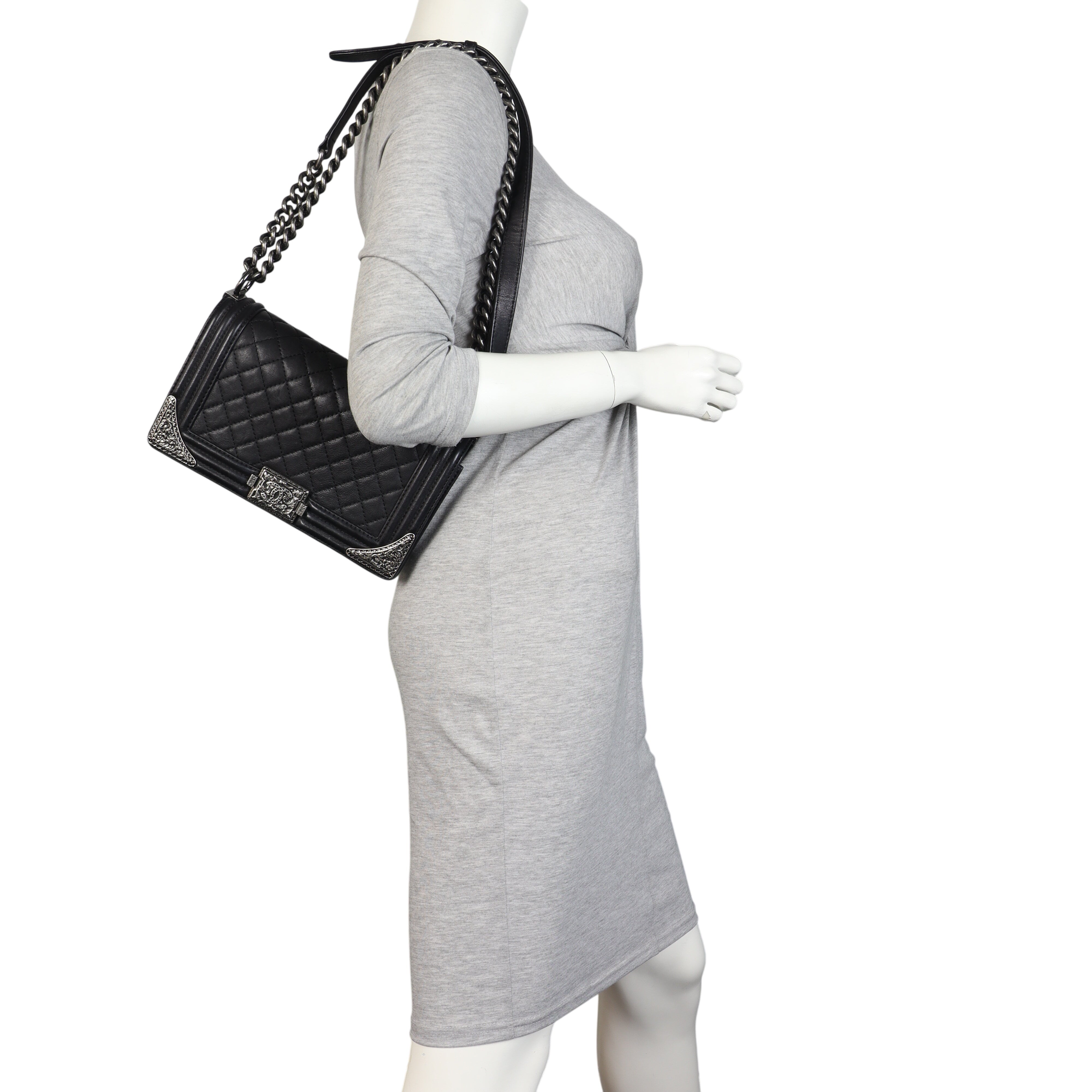 Chanel Boy Old Medium Paris-Dallas