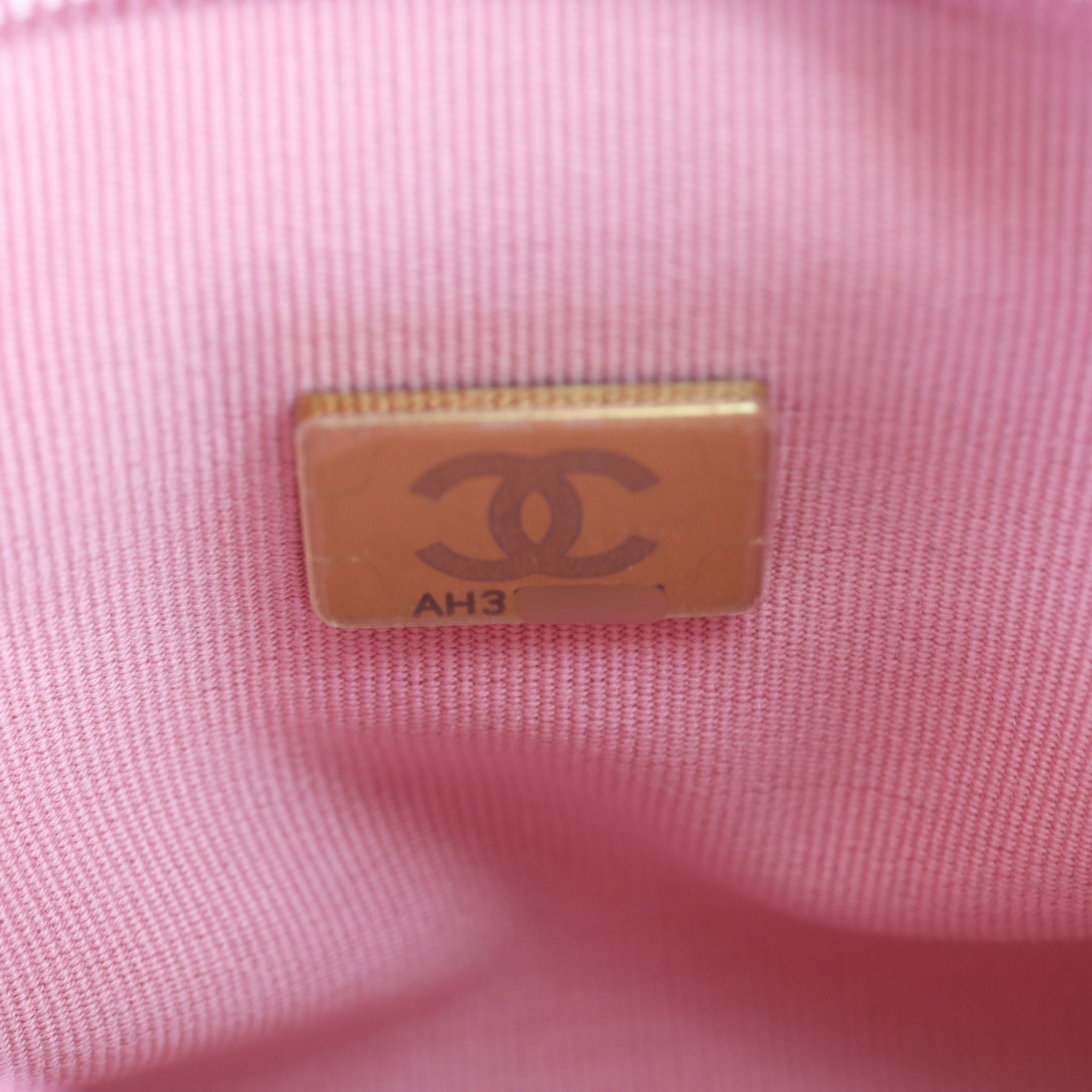 Chanel Kelly Shopper Nano Tweed