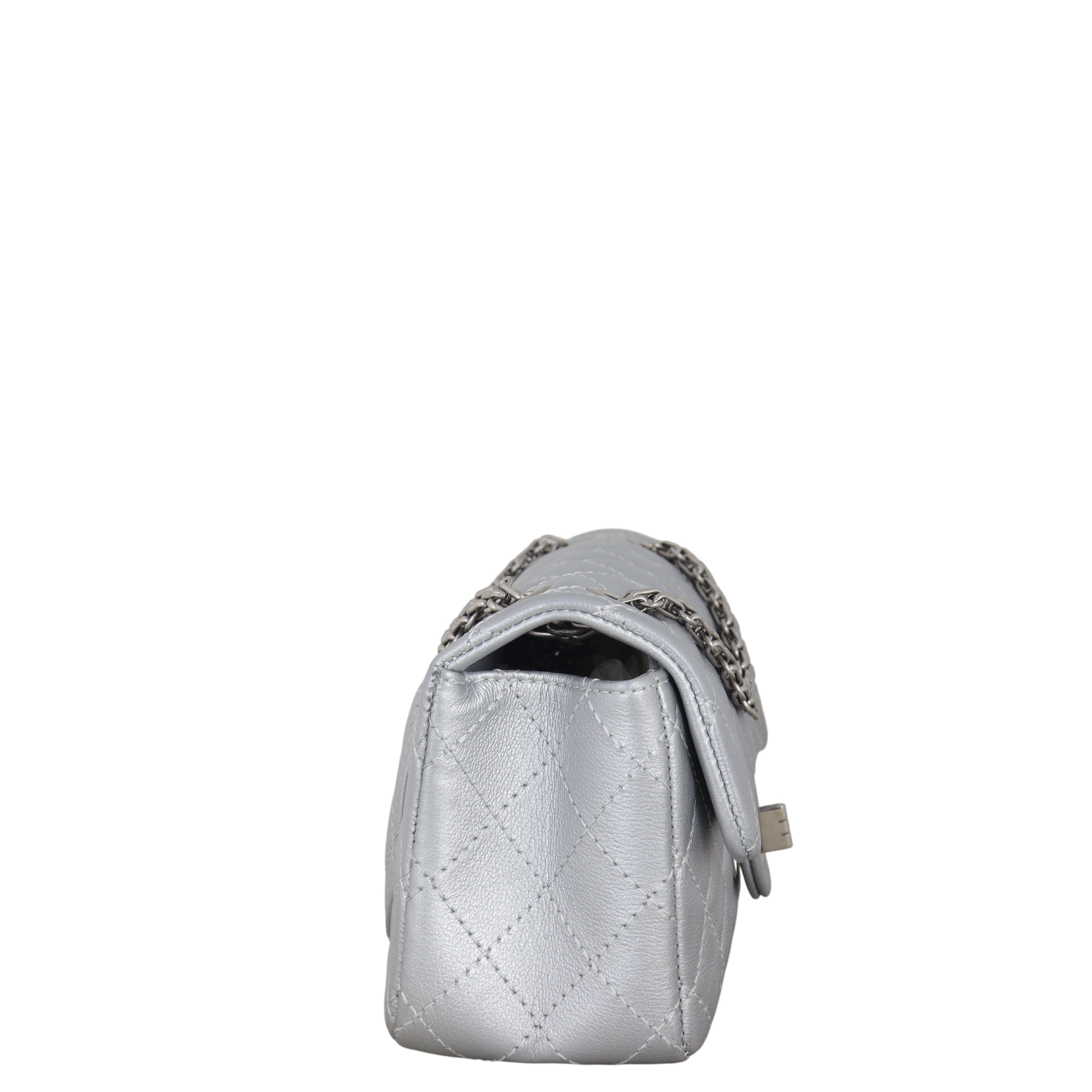 Chanel 2.55 Reissue 224 Single Flap Bag