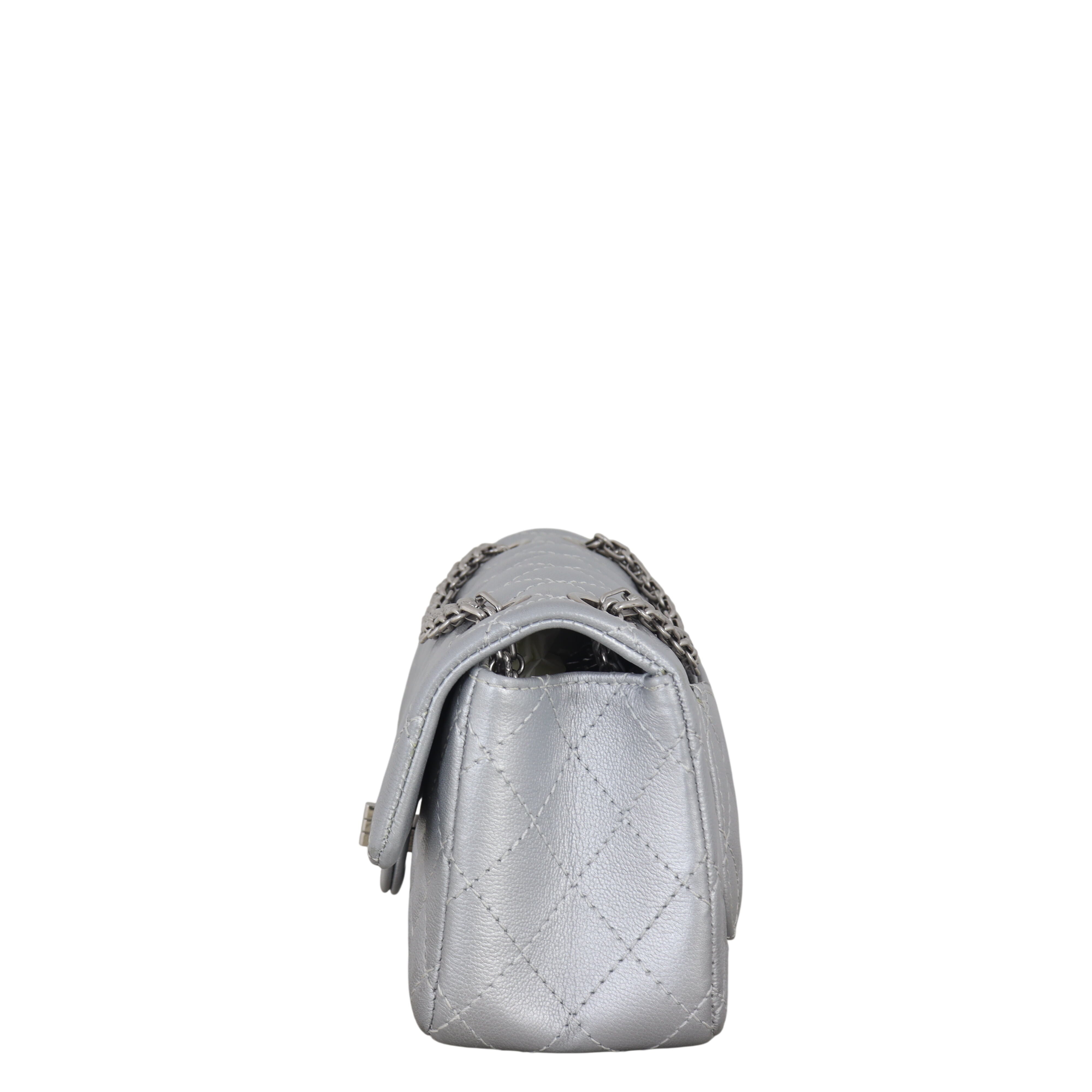 Chanel 2.55 Reissue 224 Single Flap Bag