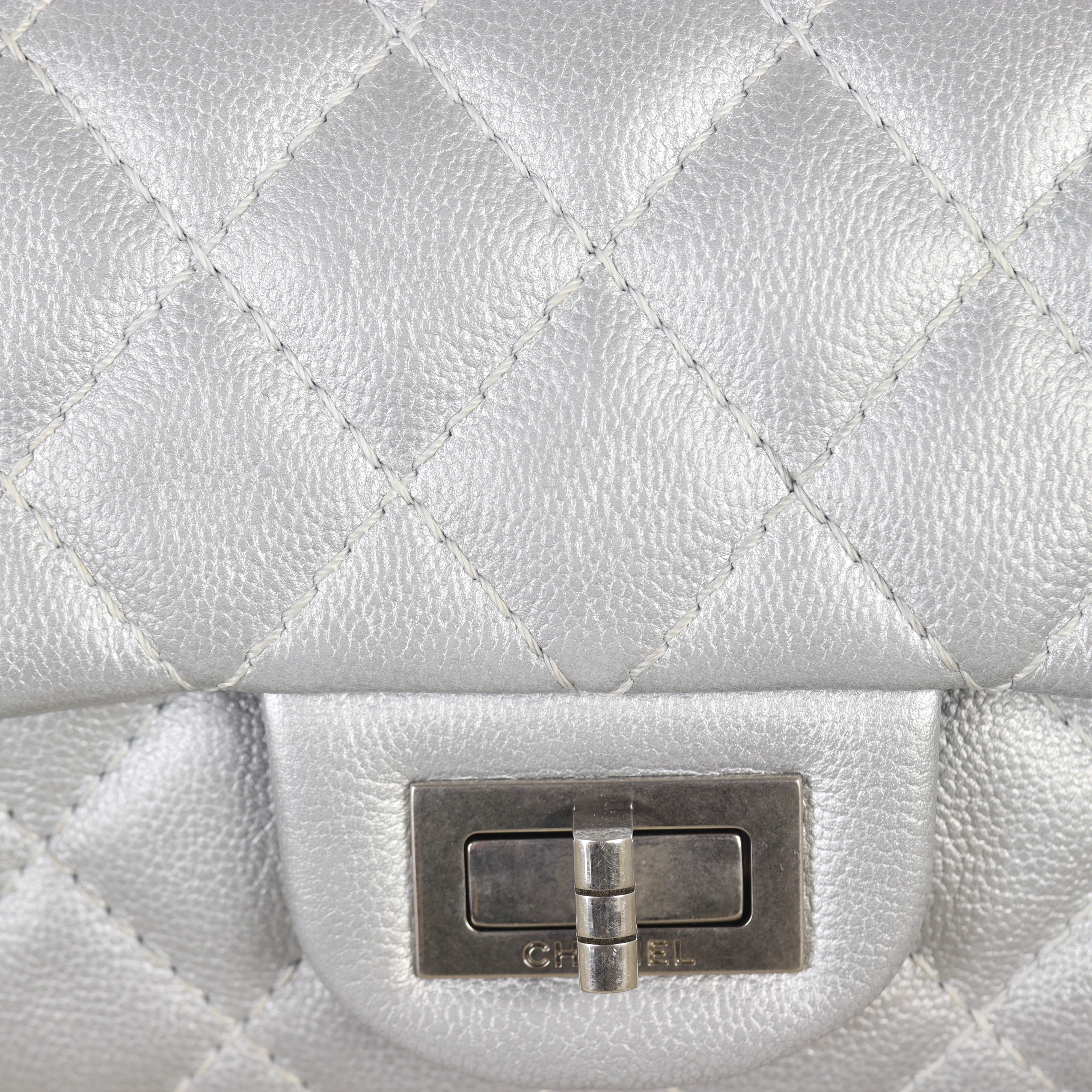 Chanel 2.55 Reissue 224 Single Flap Bag