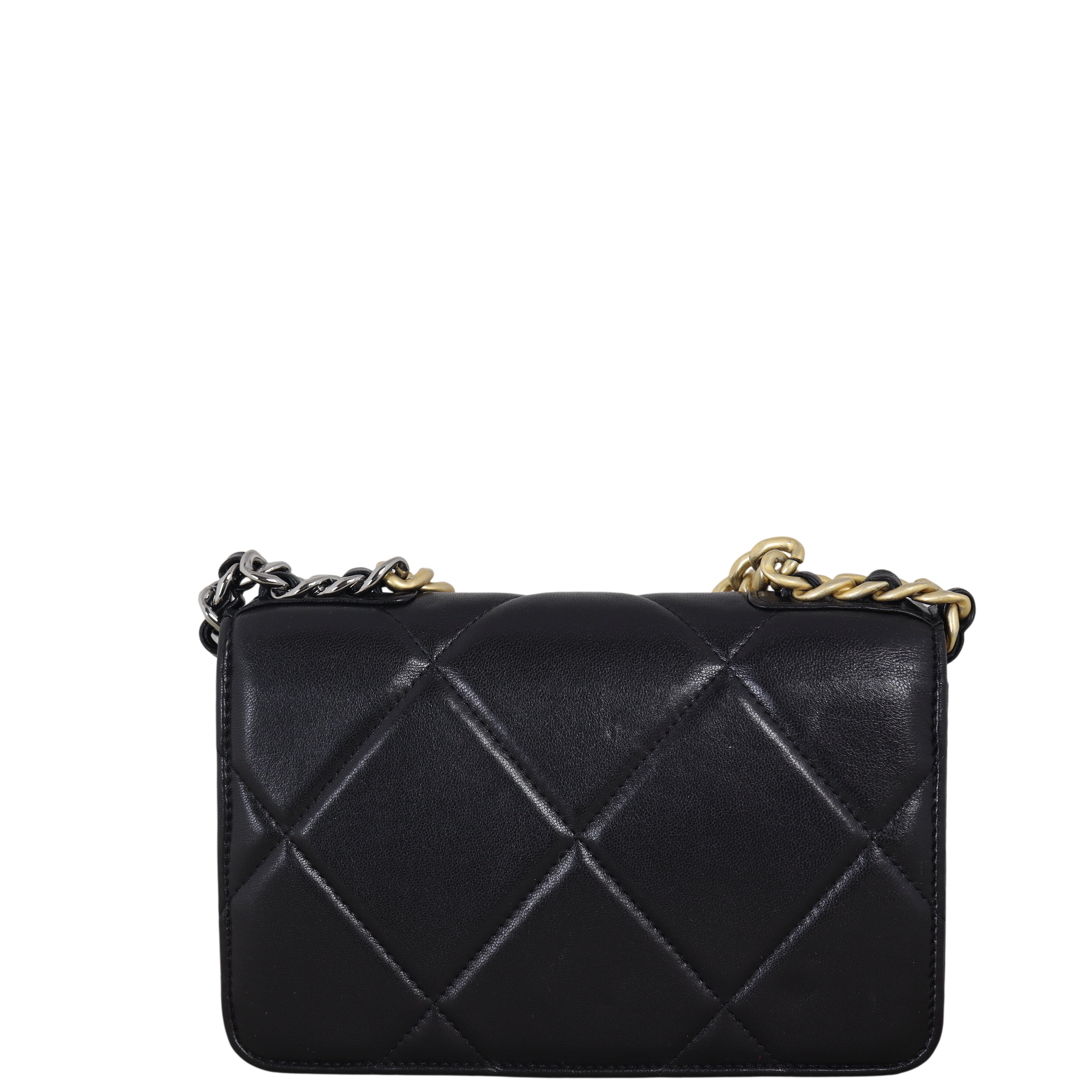 Chanel 19 Wallet on Chain