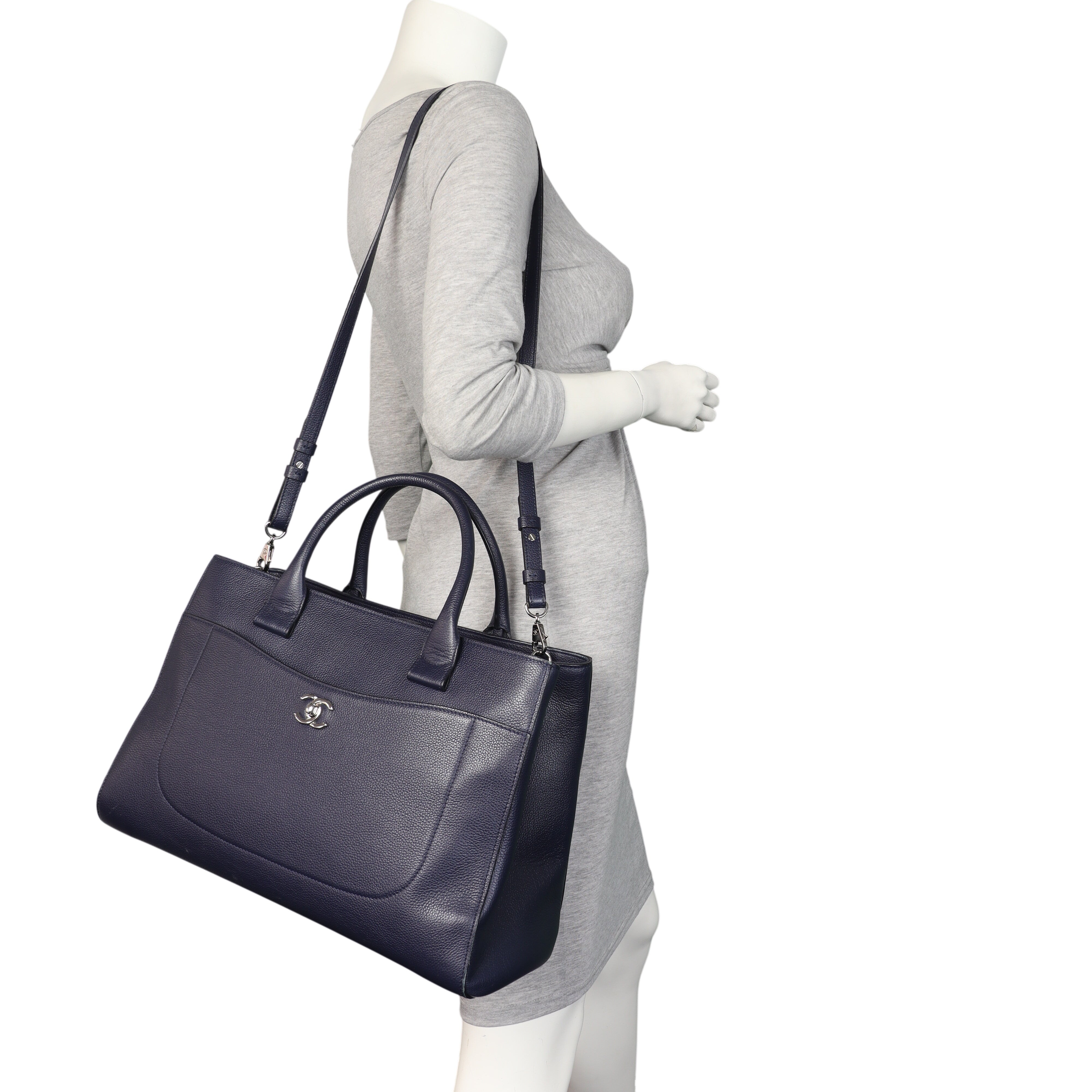 Chanel Neo Executive Shopping Tote