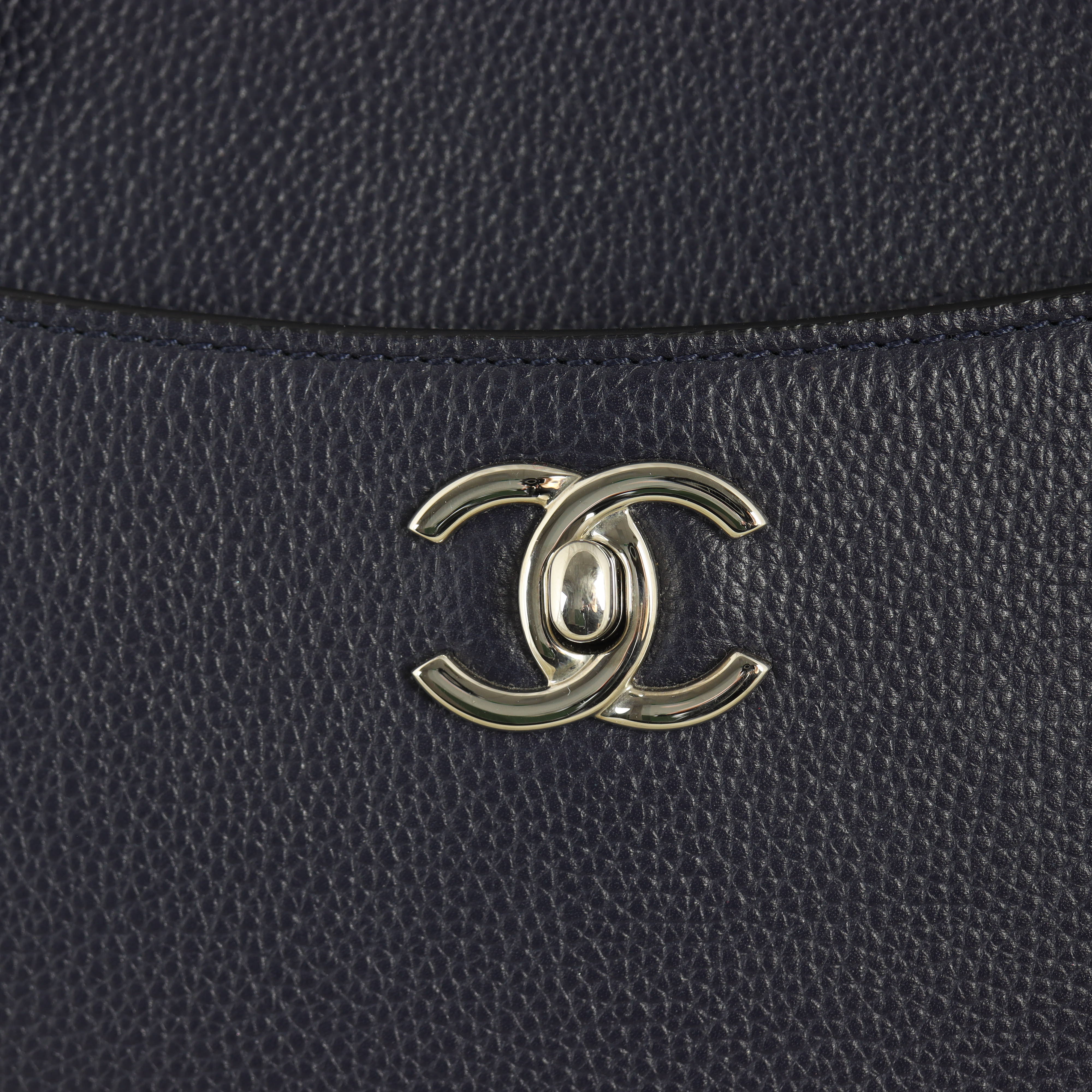 Chanel Neo Executive Shopping Tote