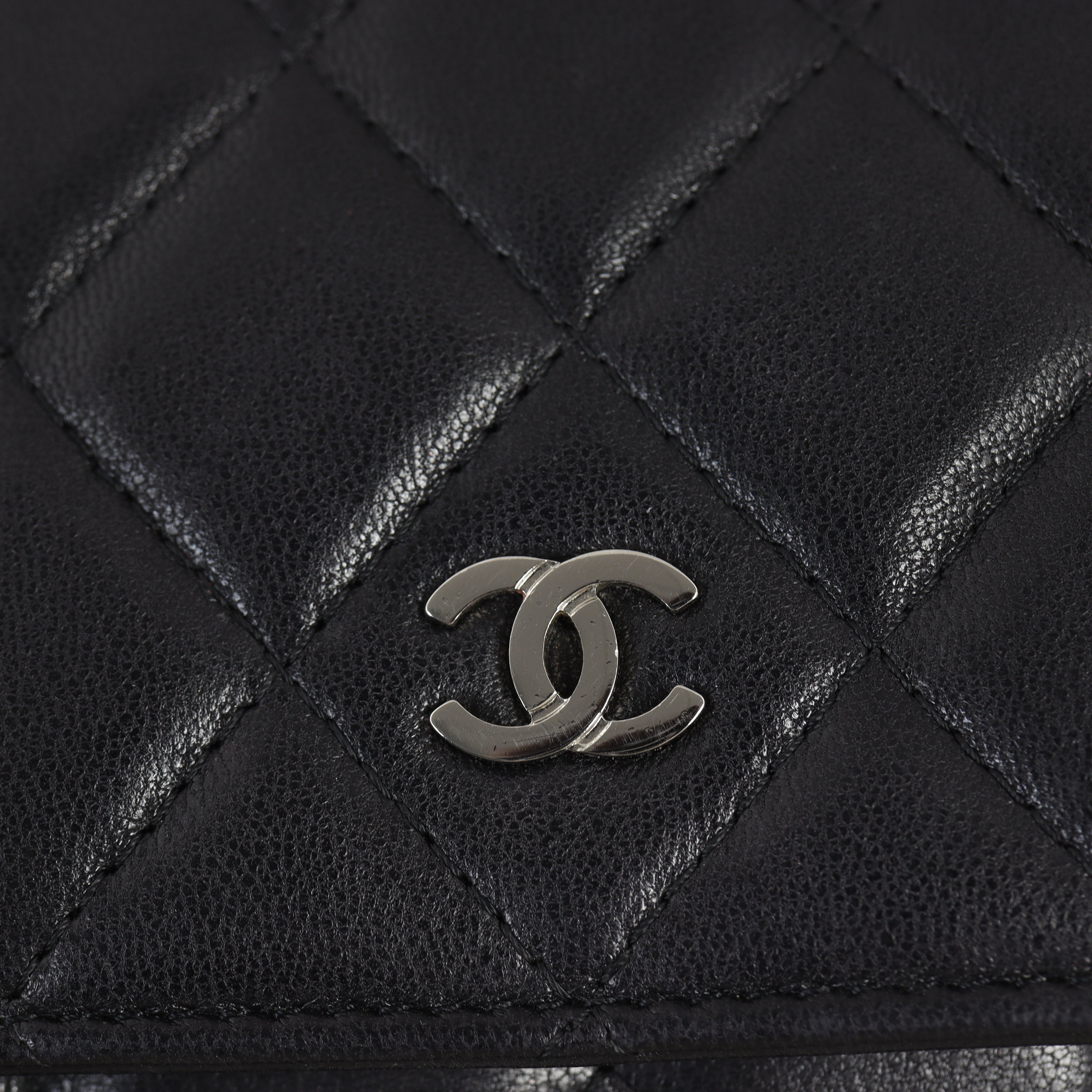 Chanel Classic Wallet on Chain