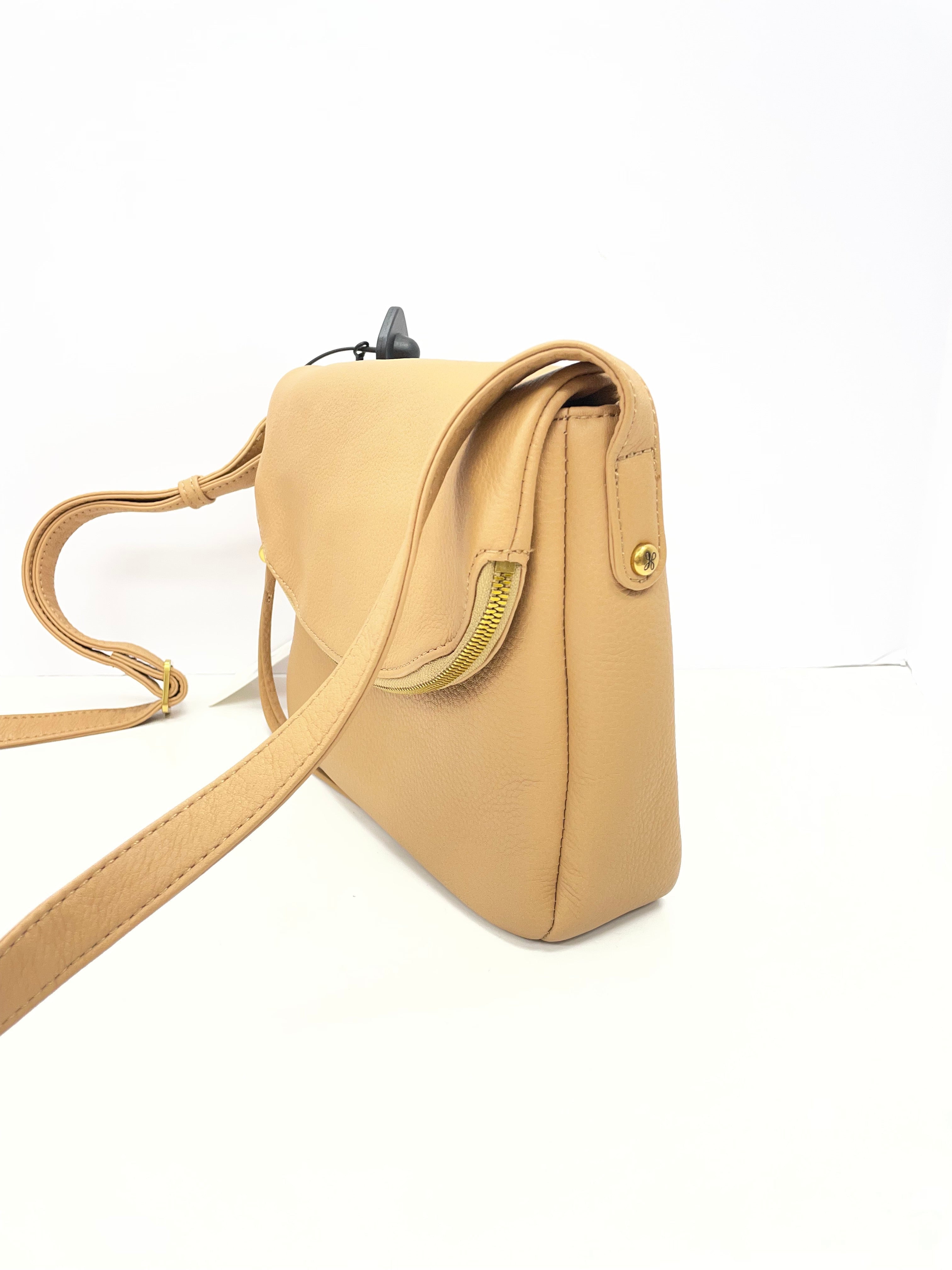 Crossbody Leather By Hobo Intl In Tan, Size:Medium