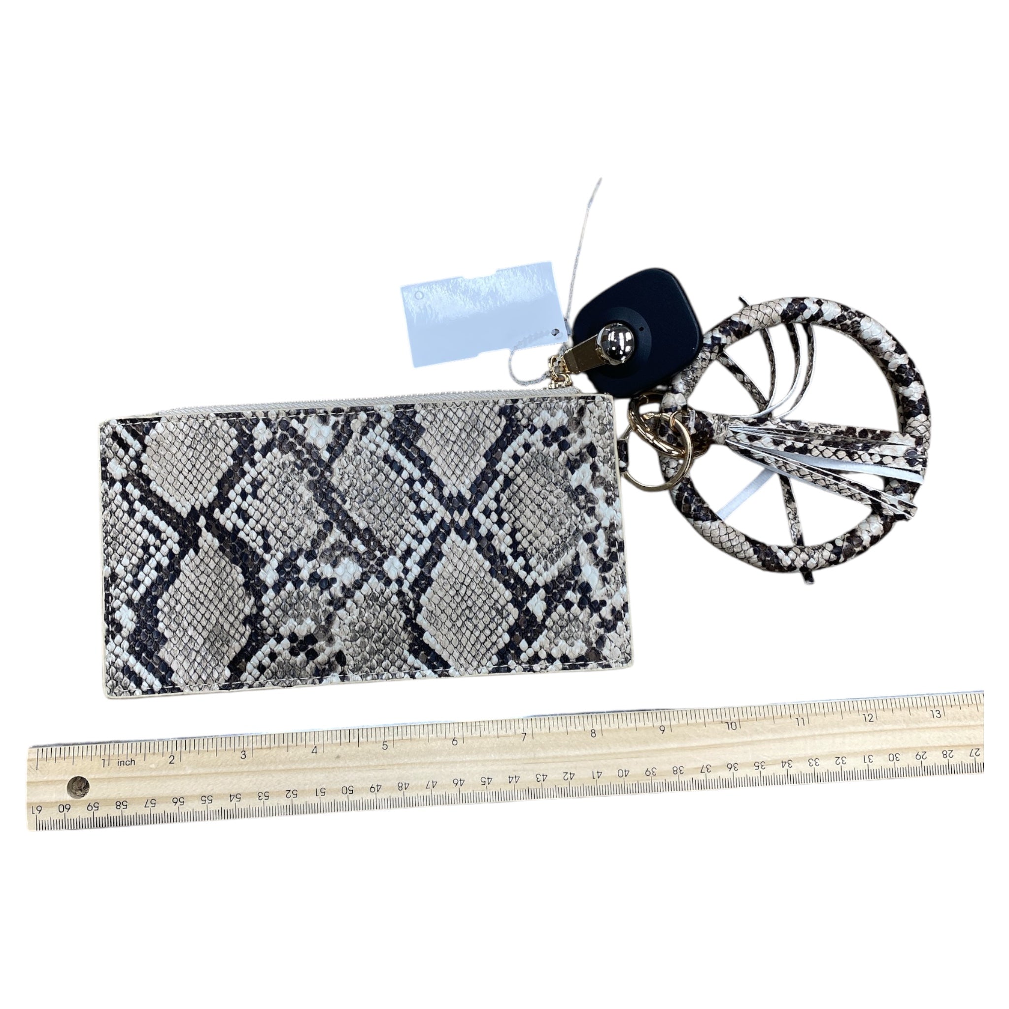 Wristlet By Clothes Mentor In Snakeskin Print, Size:Small