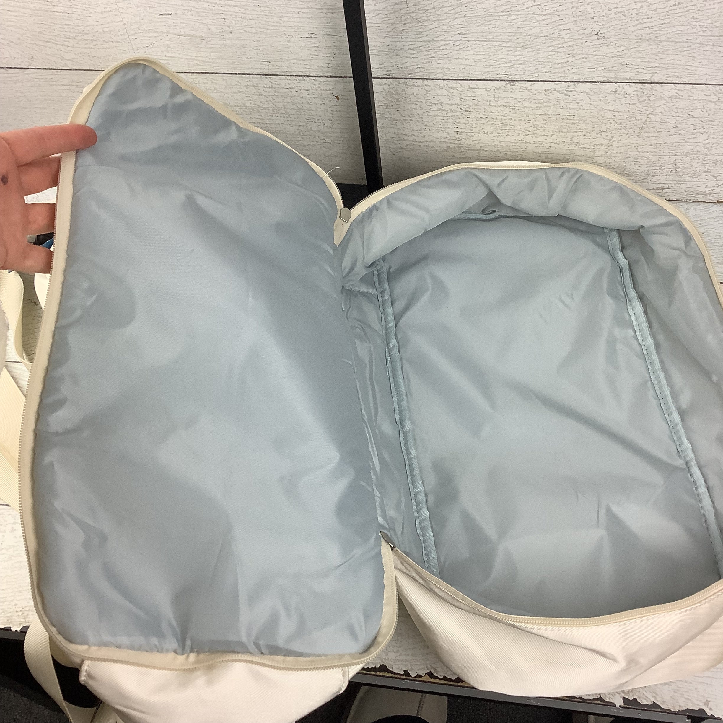 Duffle And Weekender By Clothes Mentor, Size: Large