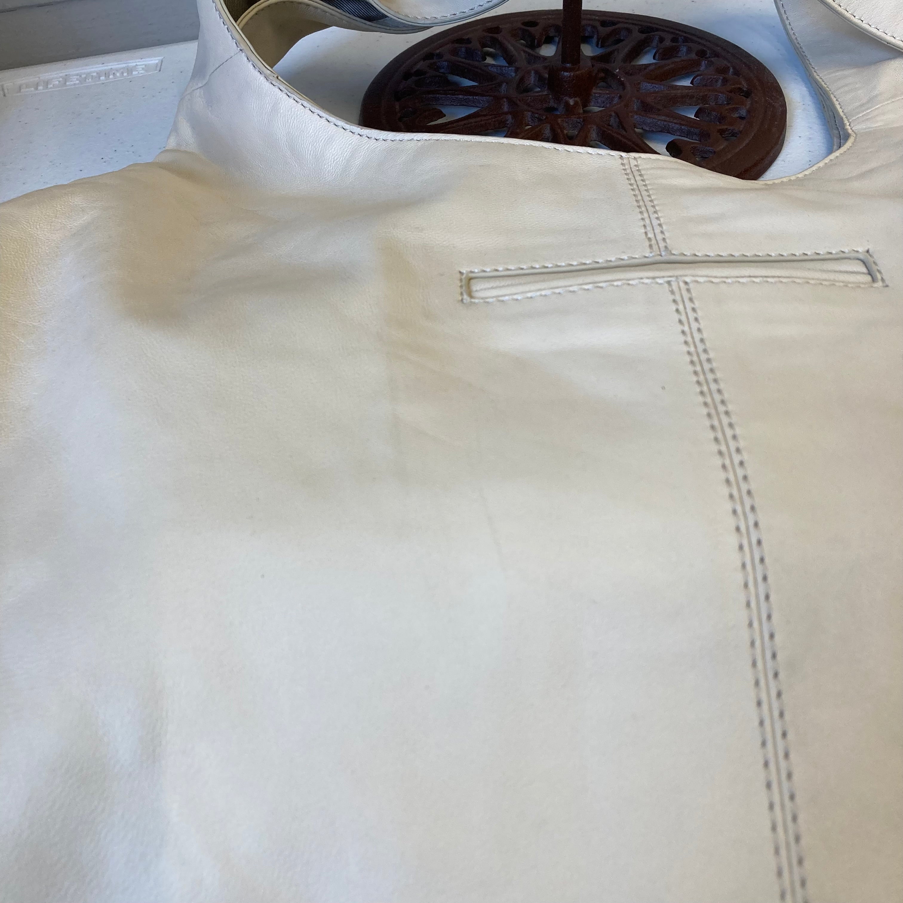 Handbag Leather By Vince Camuto In Cream, Size:Large
