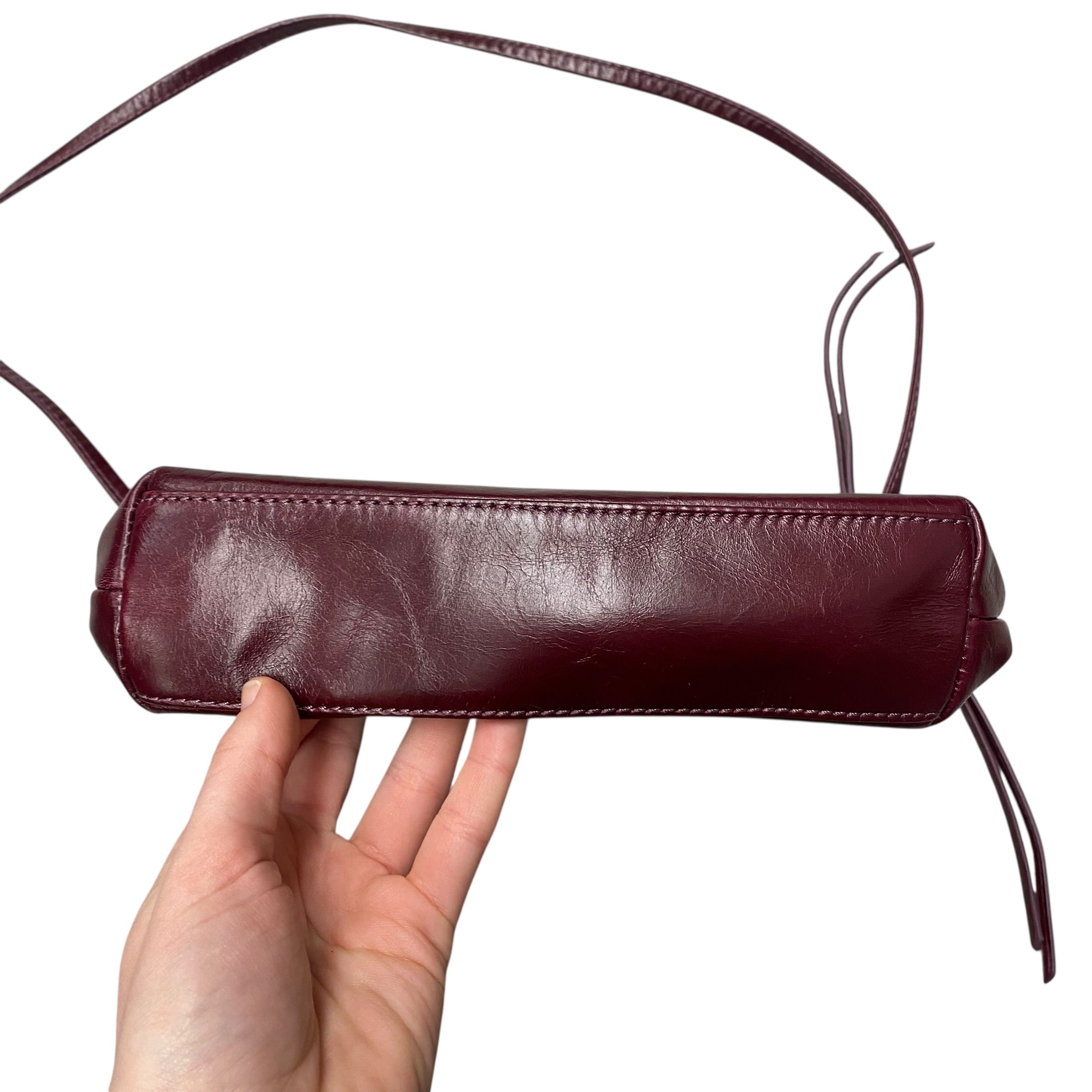 Crossbody By Hobo Intl, Size: Medium