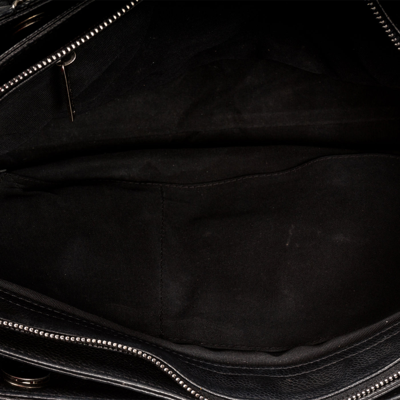 Chain Tote - Black - Caviar