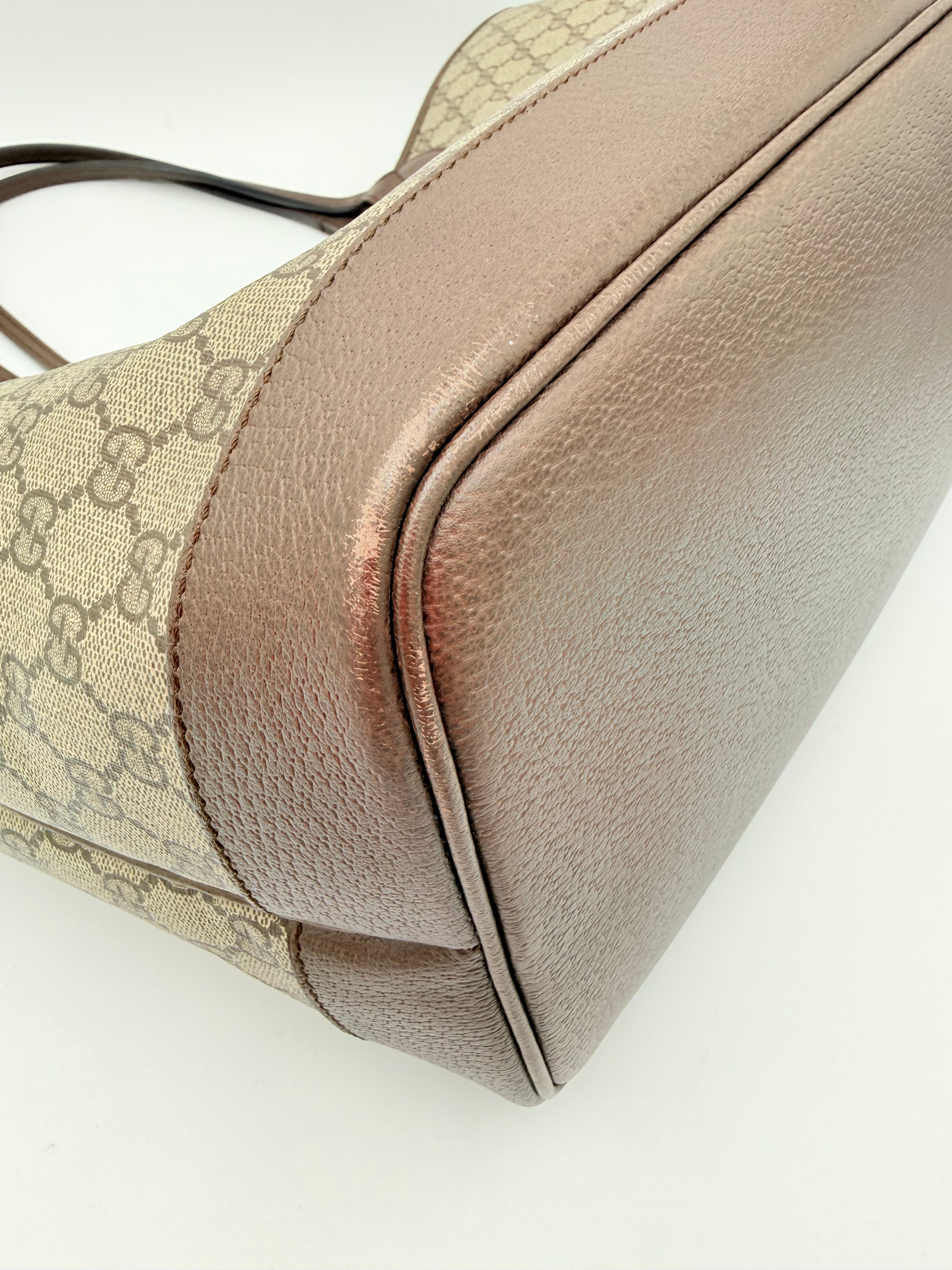 Handbag Luxury Designer By Gucci In Beige, Size:Large