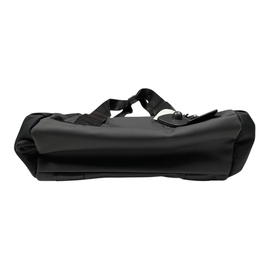 Handbag By Clothes Mentor In Black, Size:Medium