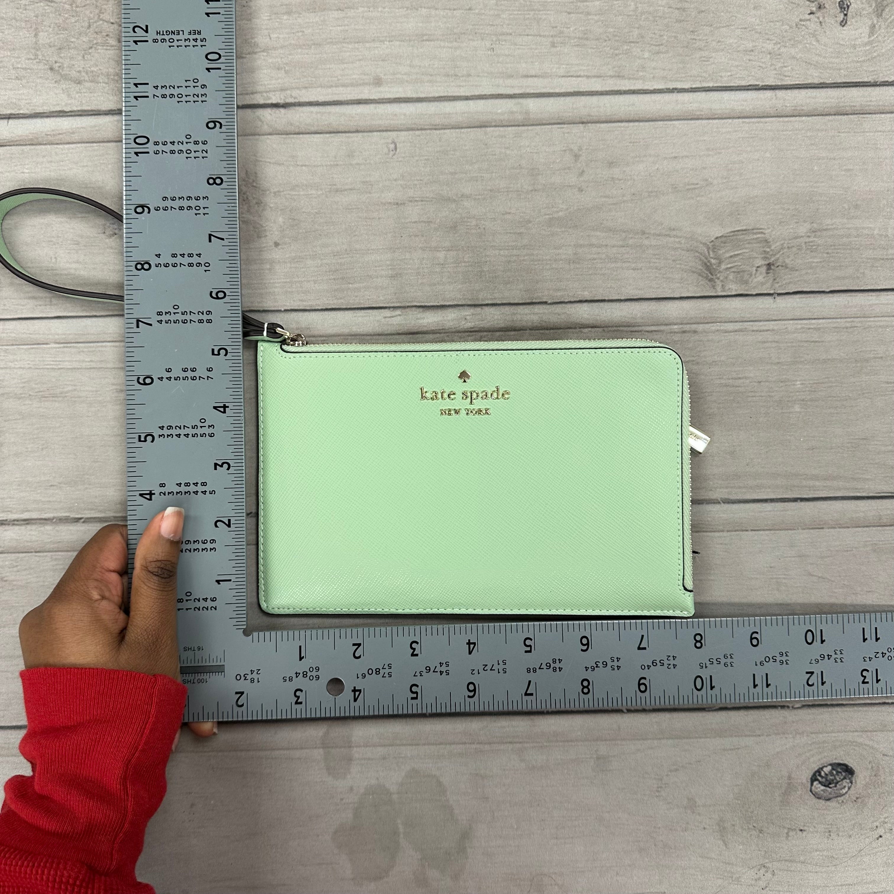 Wristlet Designer By Kate Spade, Size: Medium