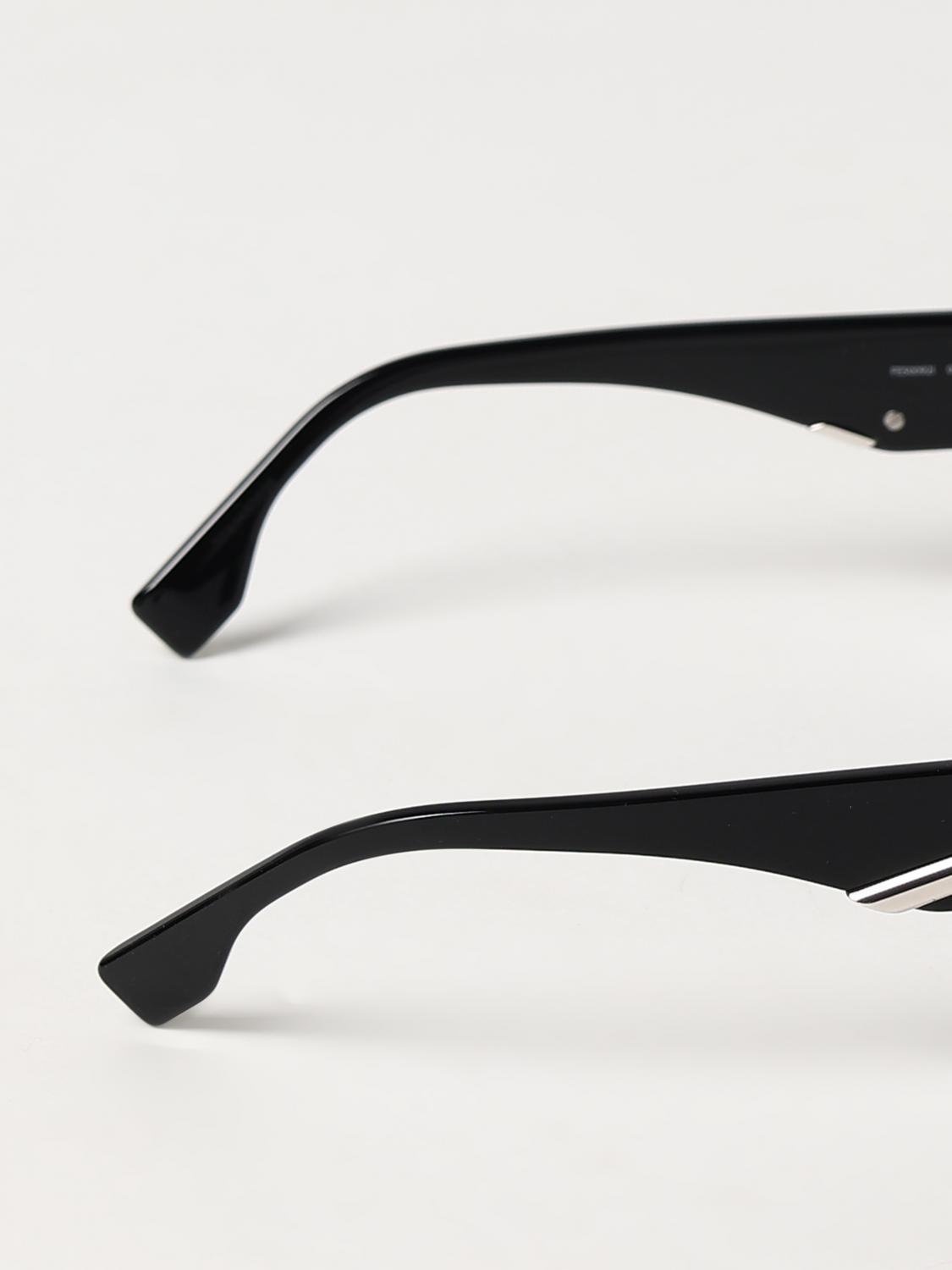woman's optical frames