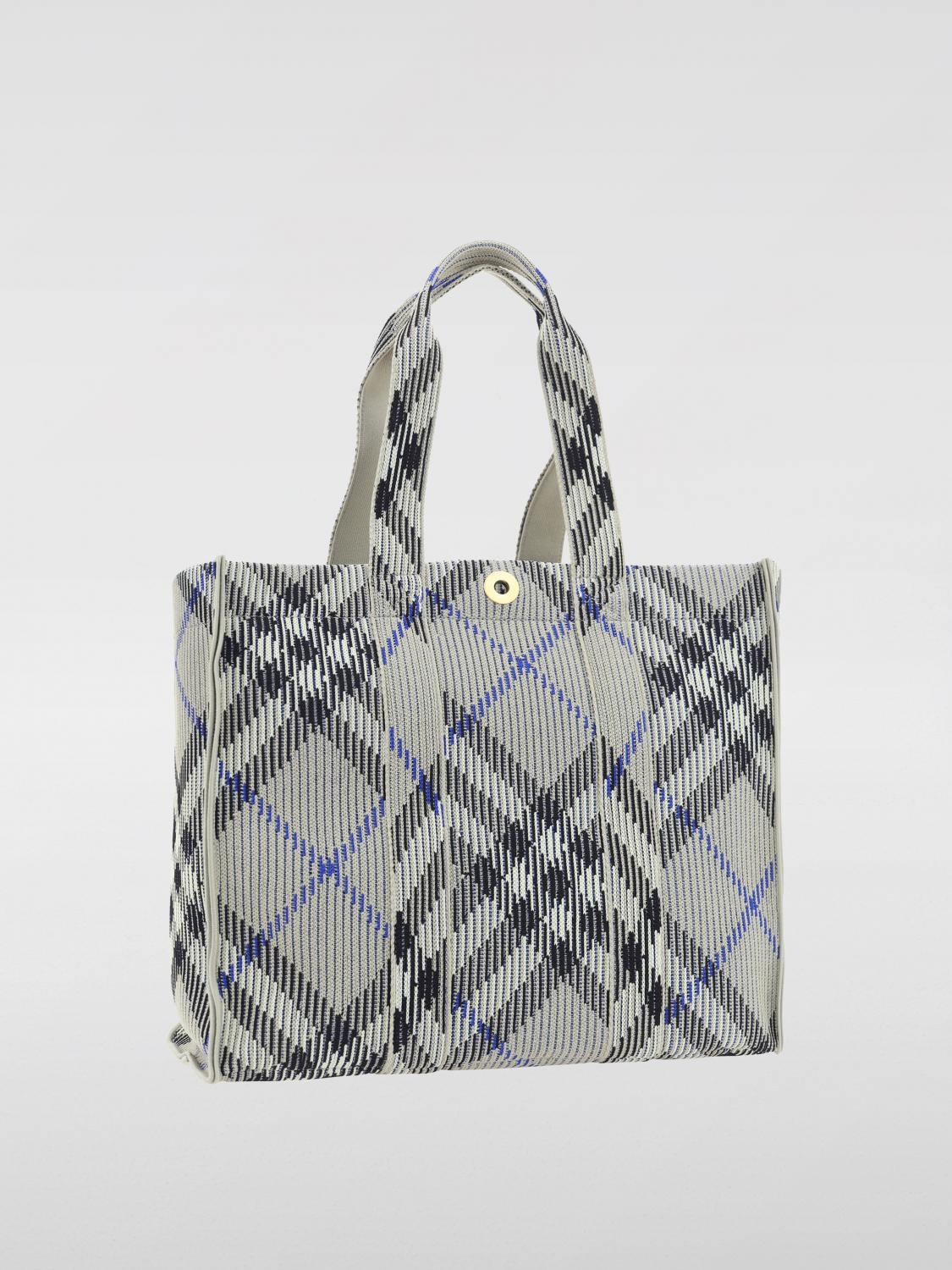 woman's shoulder bag
