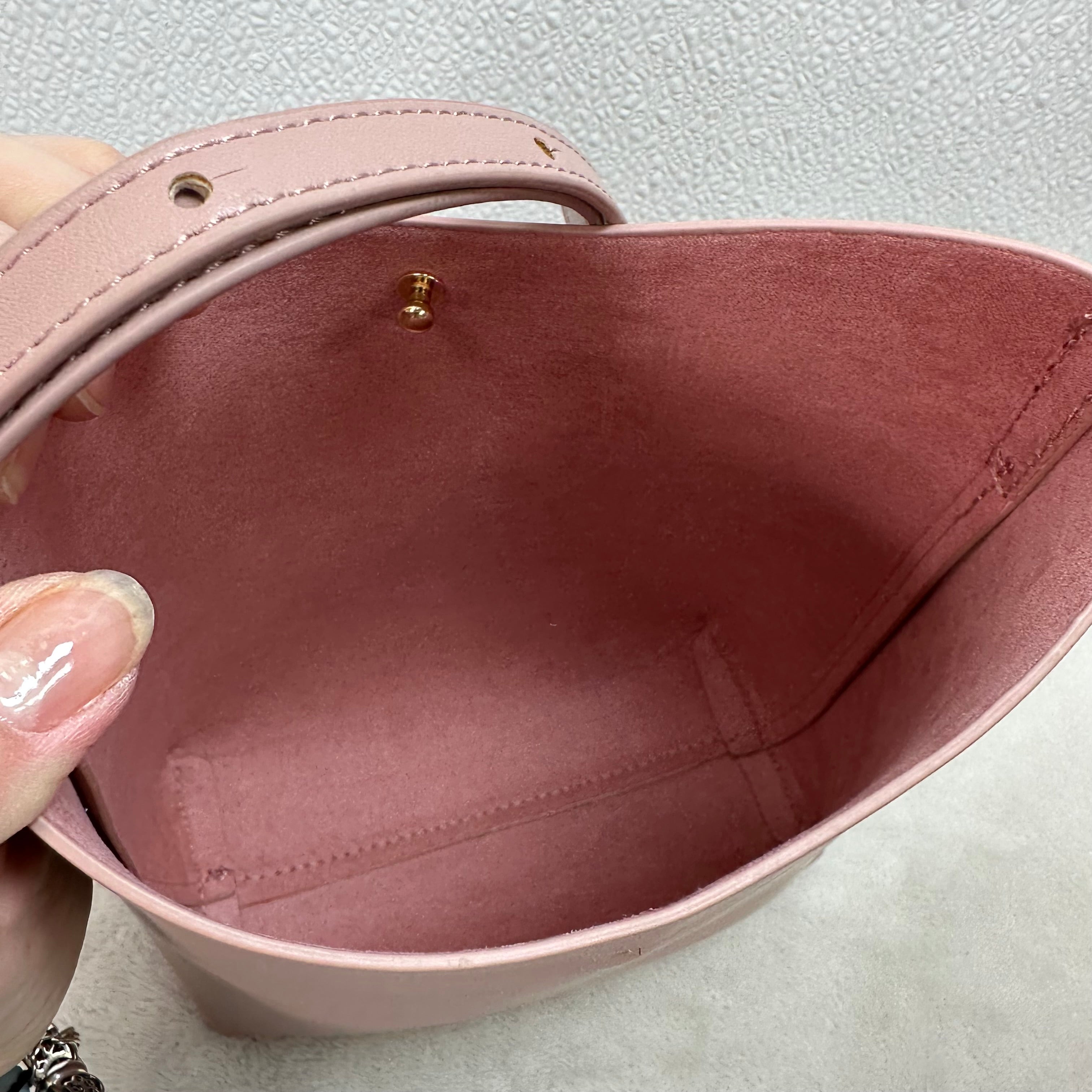 Vegan leather Crossbody By Samara, Size: Small