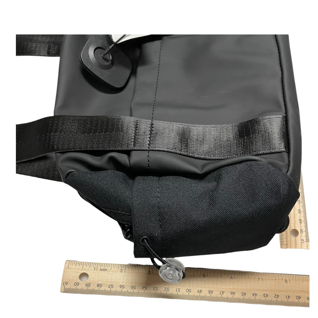 Handbag By Clothes Mentor In Black, Size:Medium