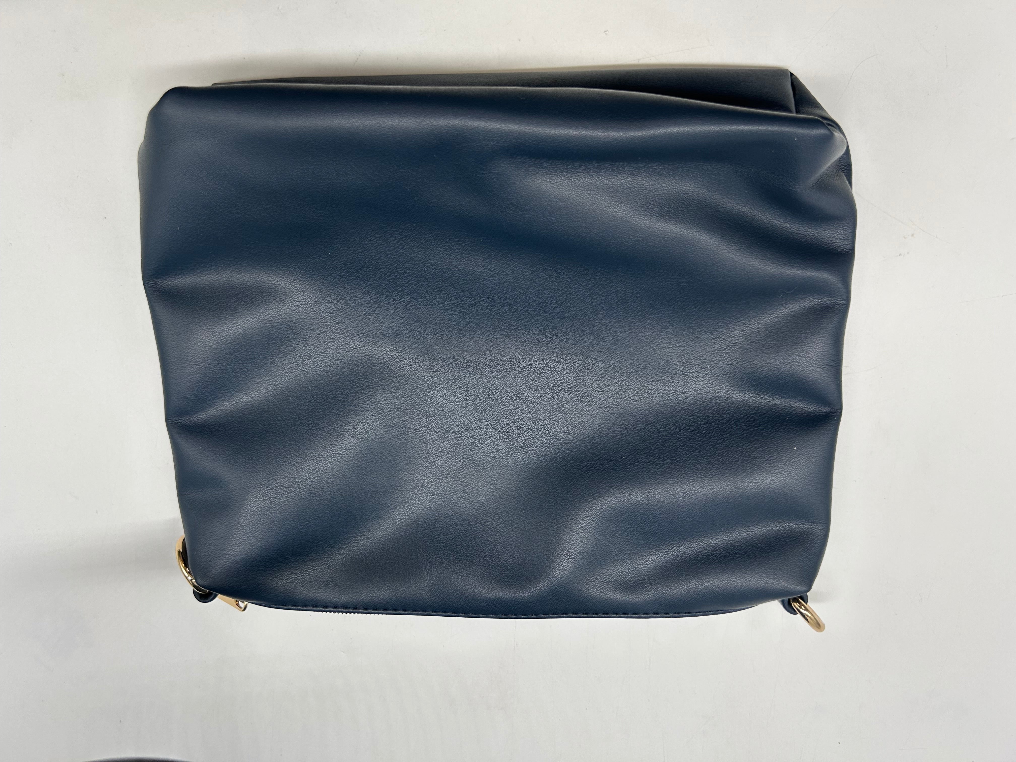 Crossbody By Cmc, Size: Large