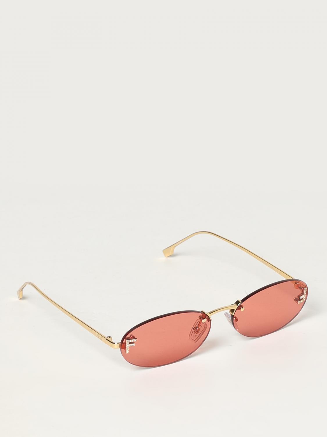 woman's sunglasses