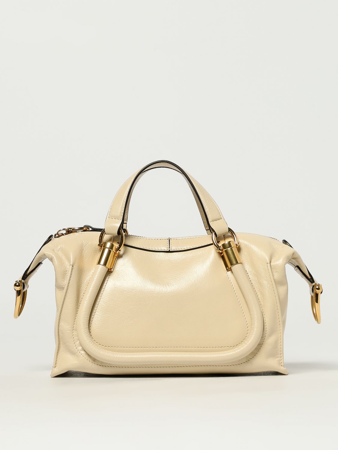 woman's handbag chloé