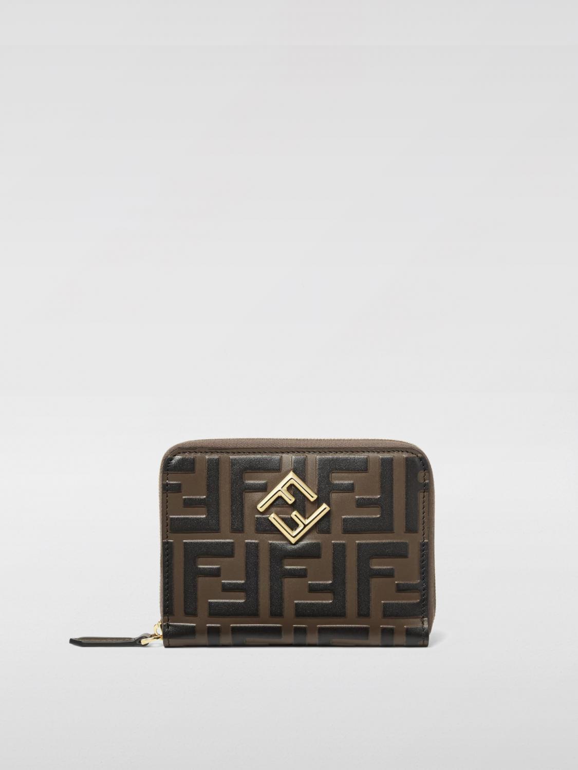 woman's wallet