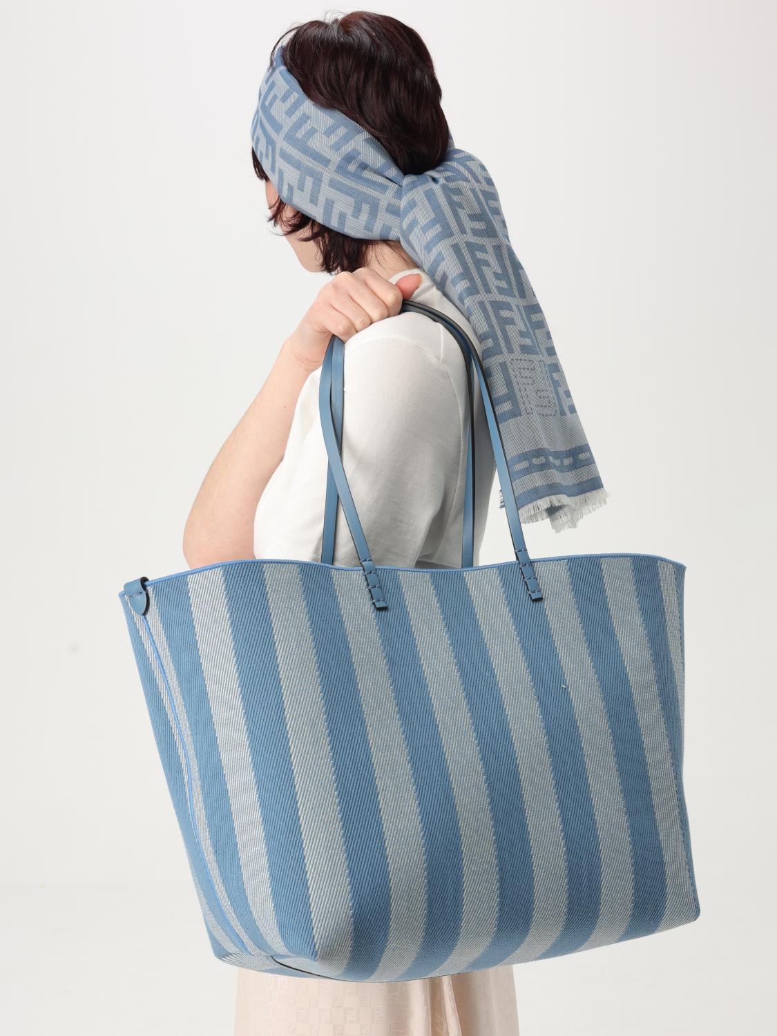 woman's tote bag