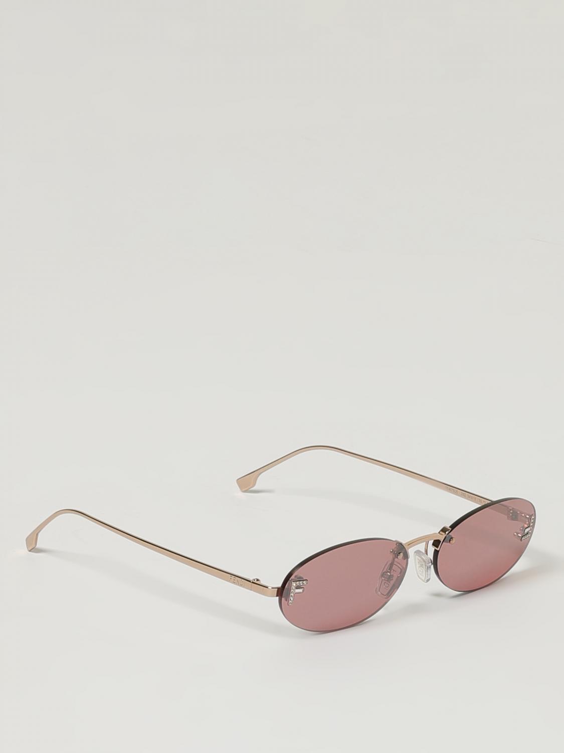 woman's sunglasses