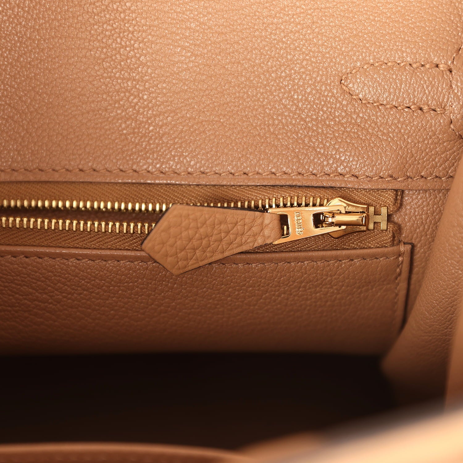 Pre-owned Hermes Birkin 25 Chai Togo and Matte Alligator Touch Permabrass Hardware