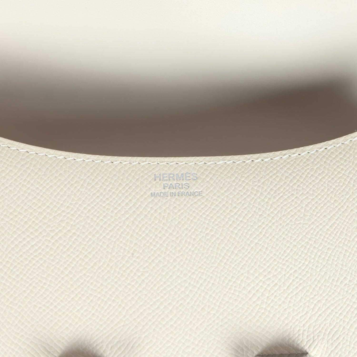 Hermes Constance 1-24 Craie Epsom Palladium Hardware