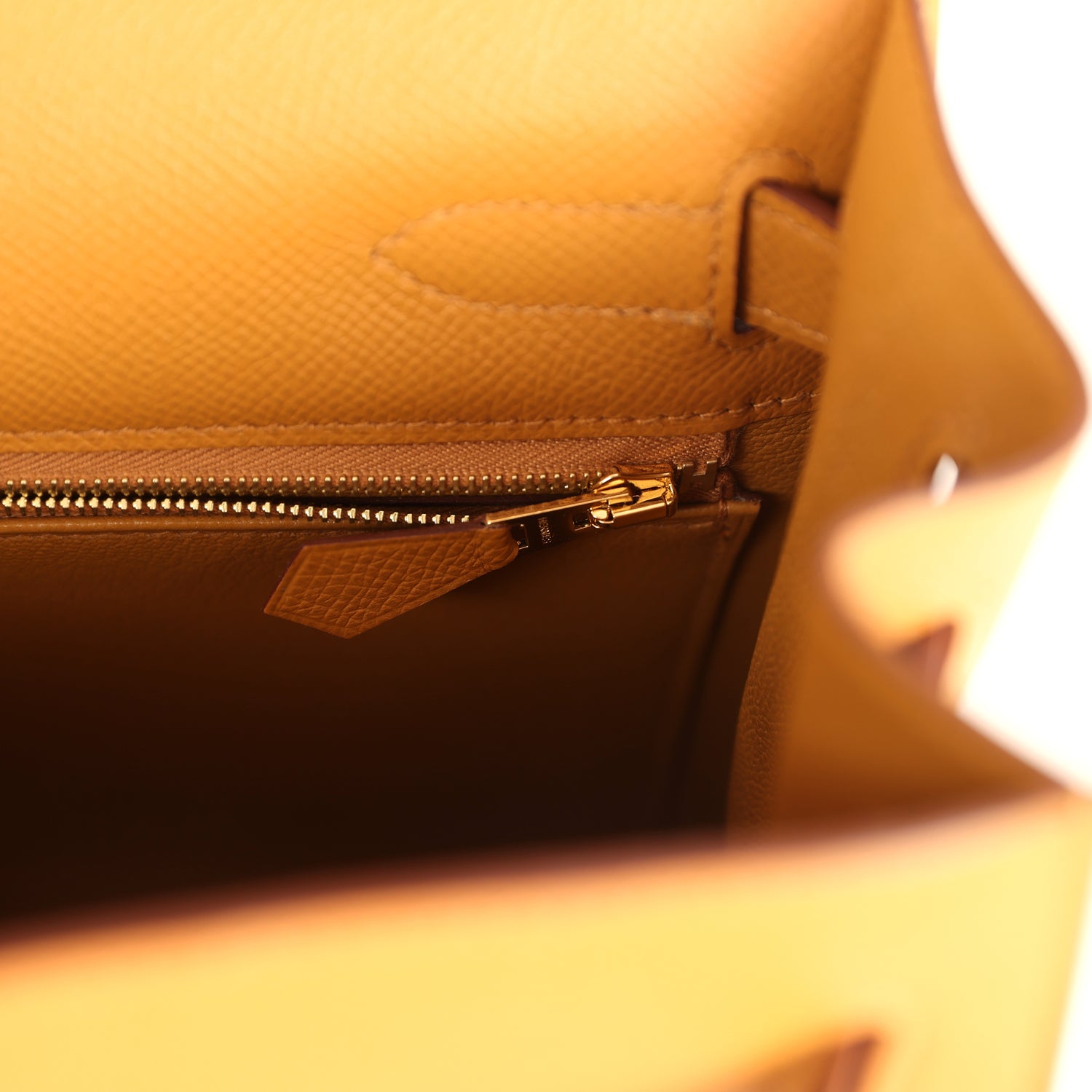 Pre-owned Hermes Kelly Sellier 32 Sesame Epsom Gold Hardware