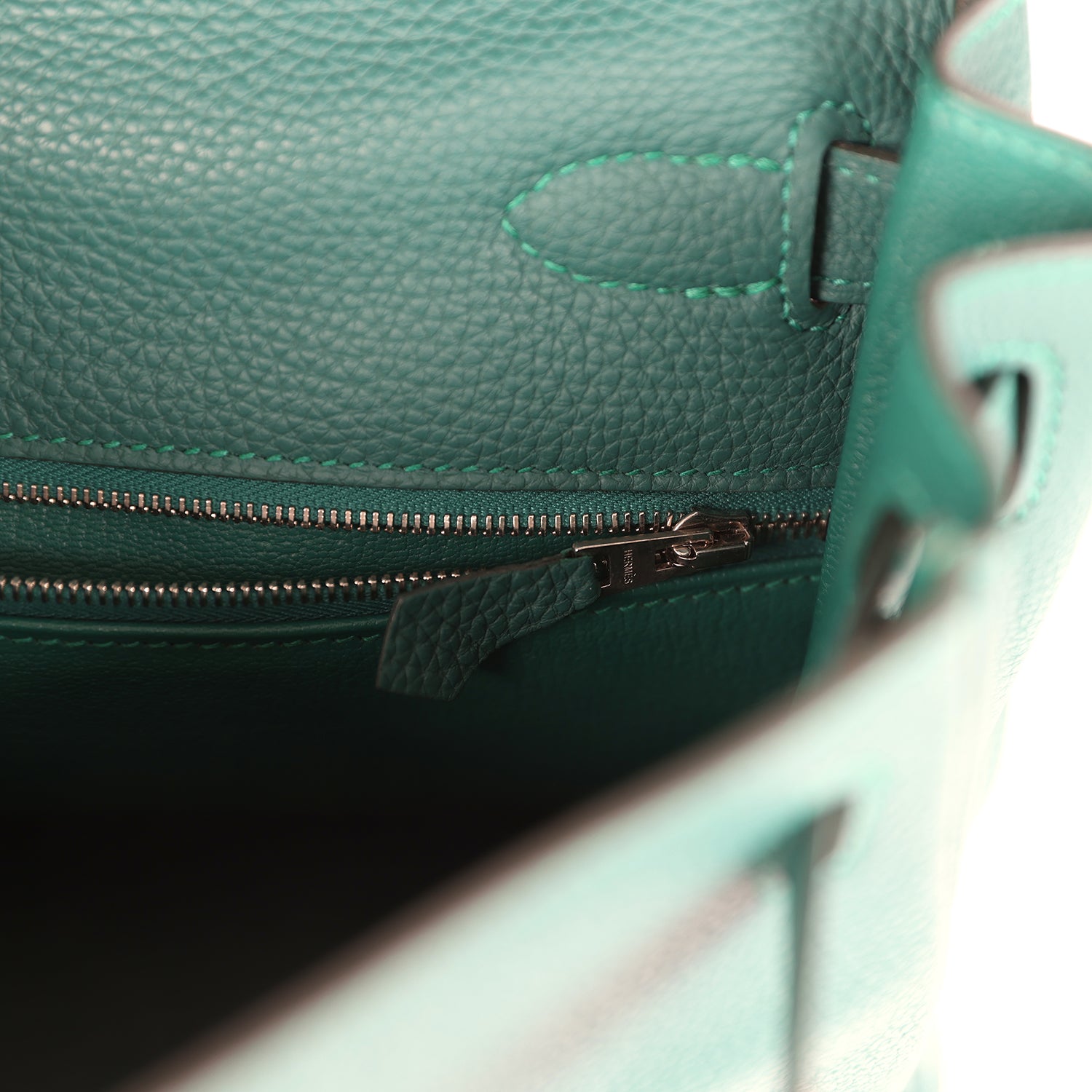 Pre-owned Hermes Au Pas Kelly Retourne 28 Malachite Togo, Black, Bleu Zanzibar Evercolor and Box Palladium Hardware