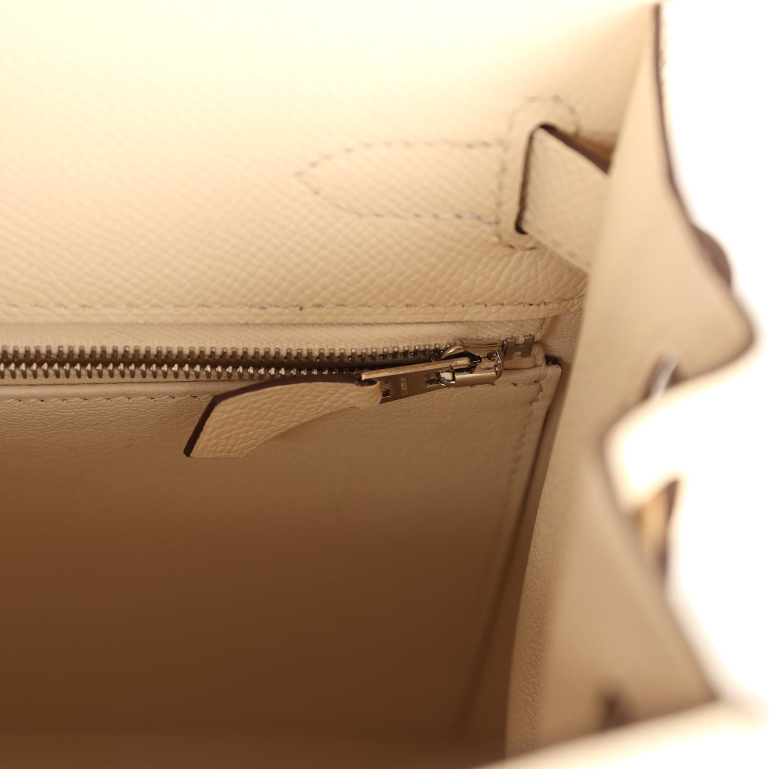 Pre-owned Hermes Kelly Sellier 28 Nata Epsom Palladium Hardware