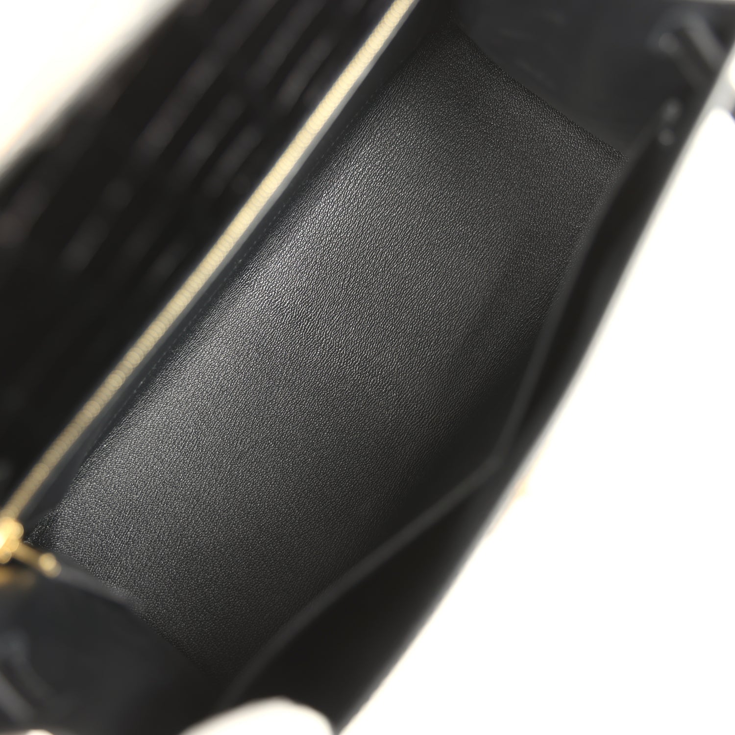 Pre-owned Hermes Kelly Sellier 28 Black Shiny Niloticus Crocodile Gold Hardware