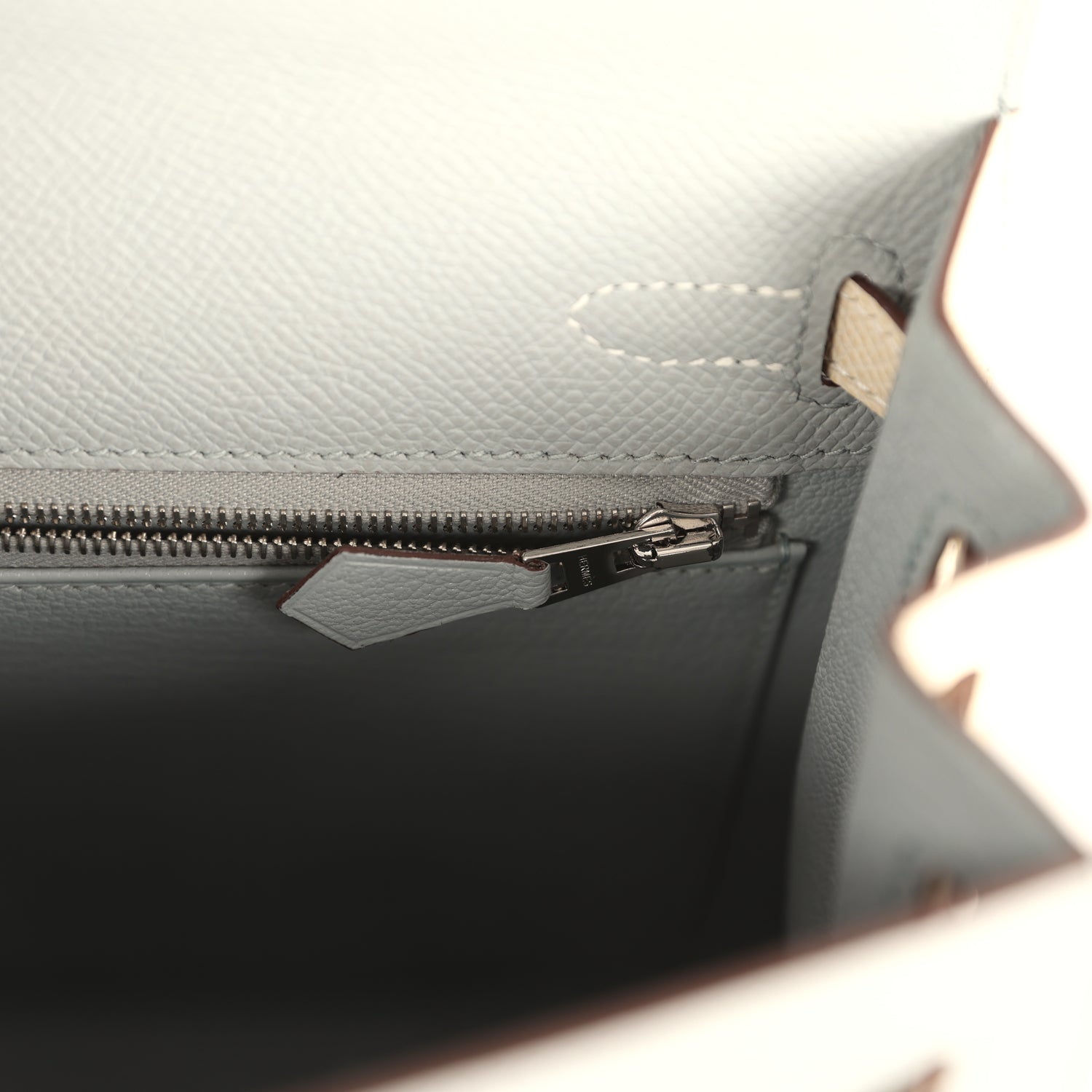 Hermes Special Order (HSS) Kelly Sellier 25 Bleu Glacier and Craie Epsom Palladium Hardware