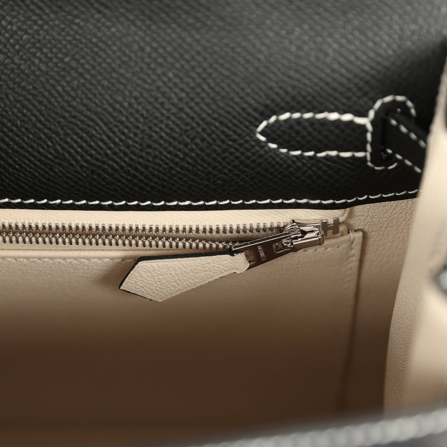 Hermes Special Order (HSS) Kelly Sellier 25 Black Verso Epsom Brushed Palladium Hardware
