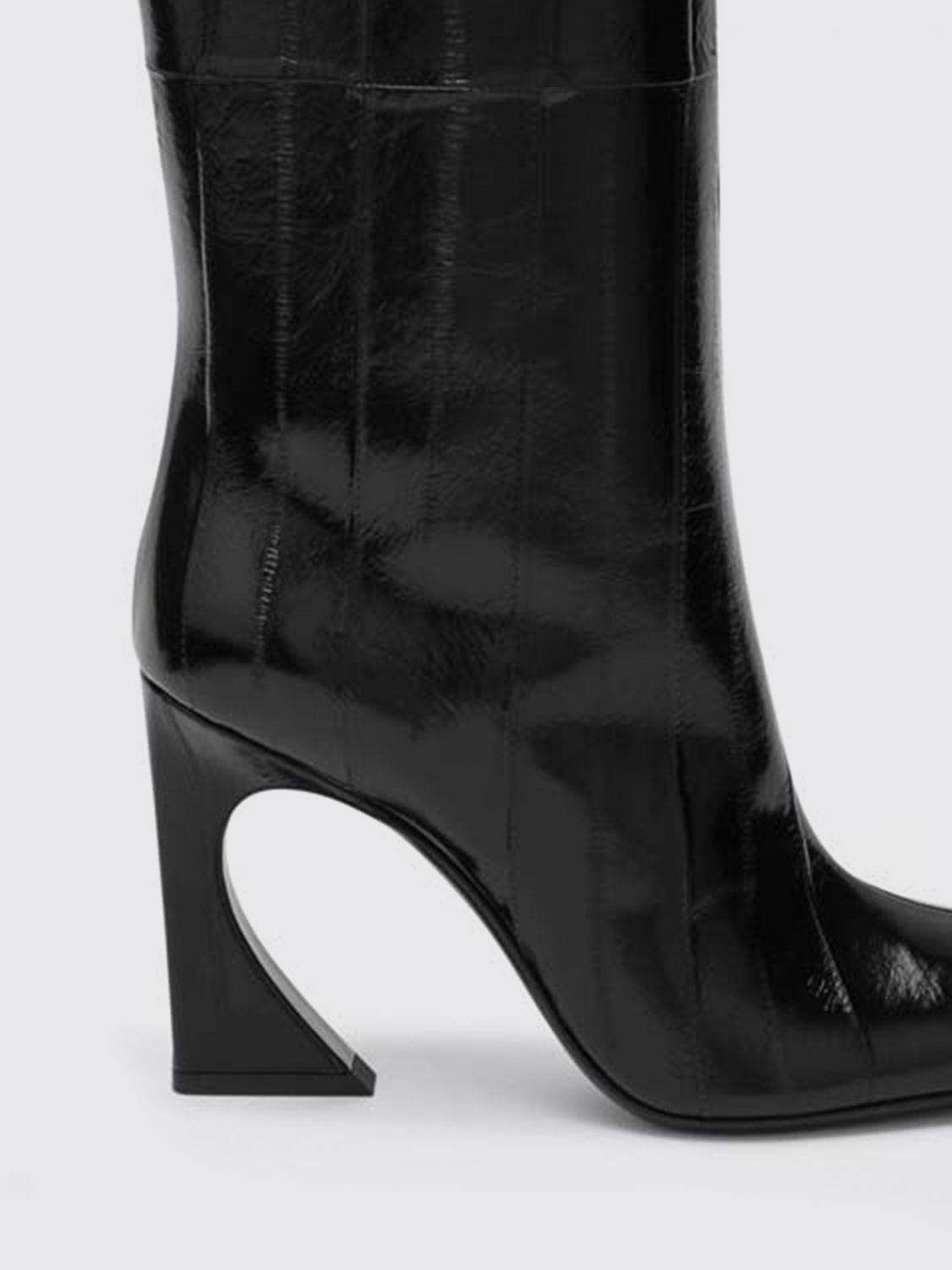 woman's boots