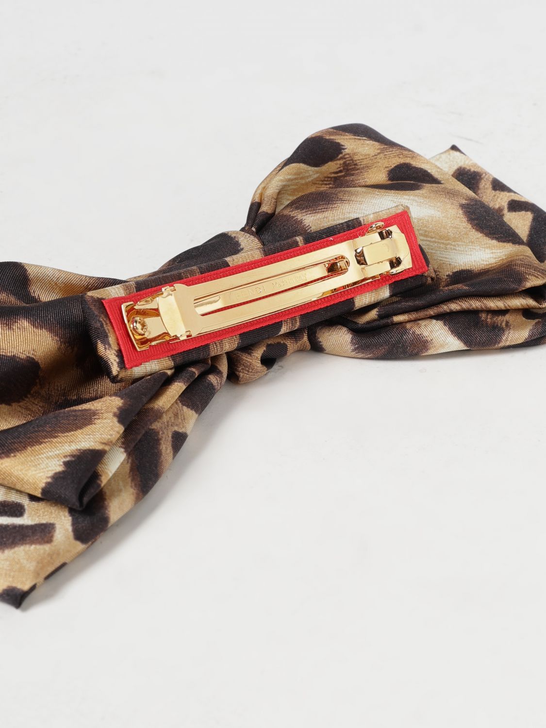 woman's hair accessory