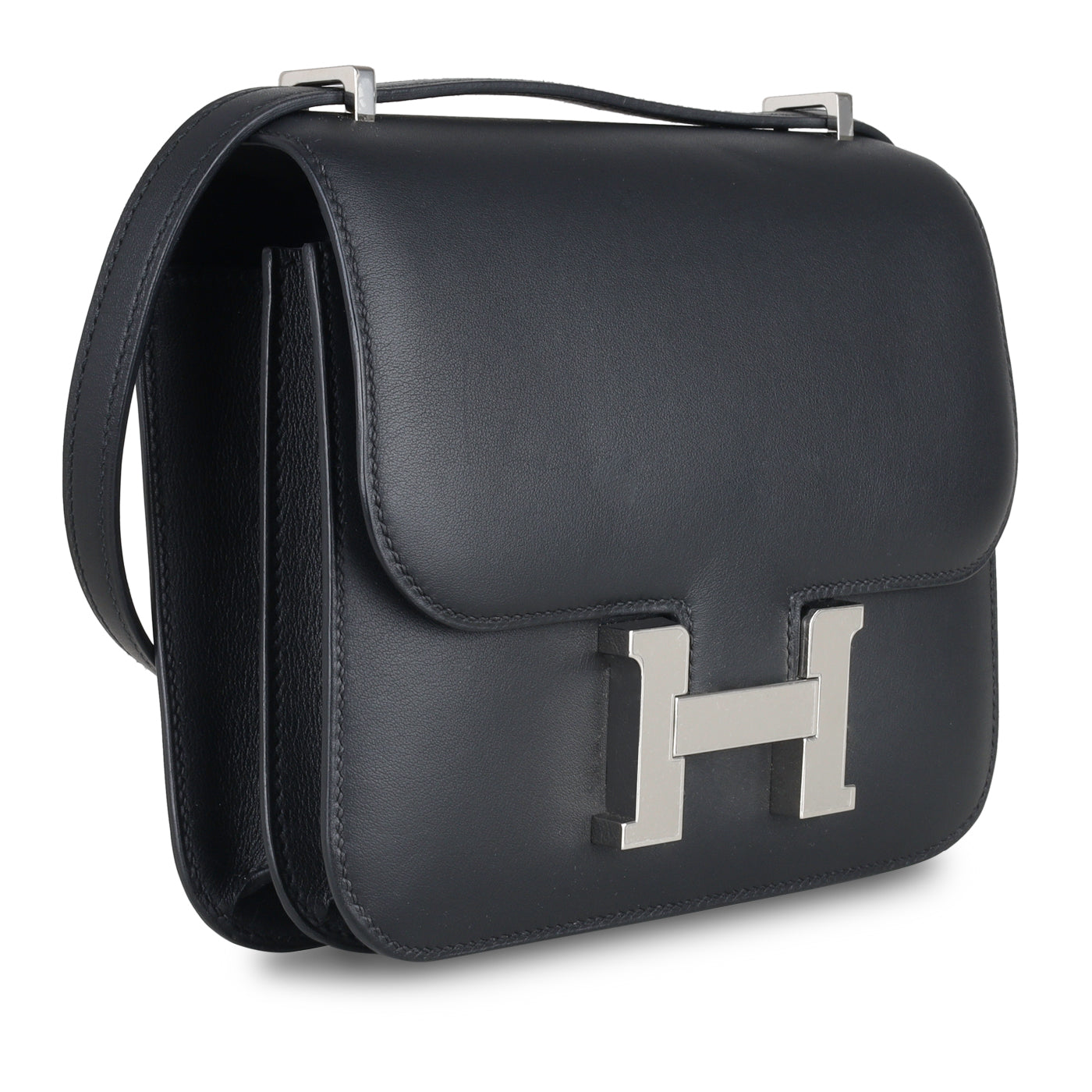 Constance 18 - Black