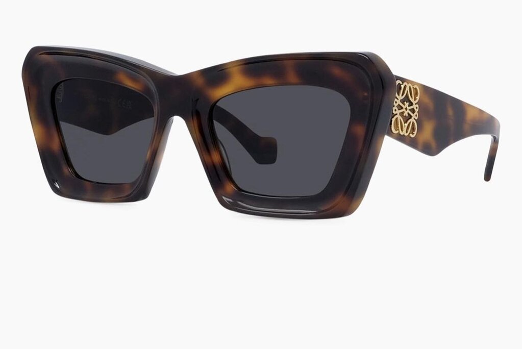 62mm Anagram Cat-Eye Sunglasses (Retail $420) w/ Blue Leather Case