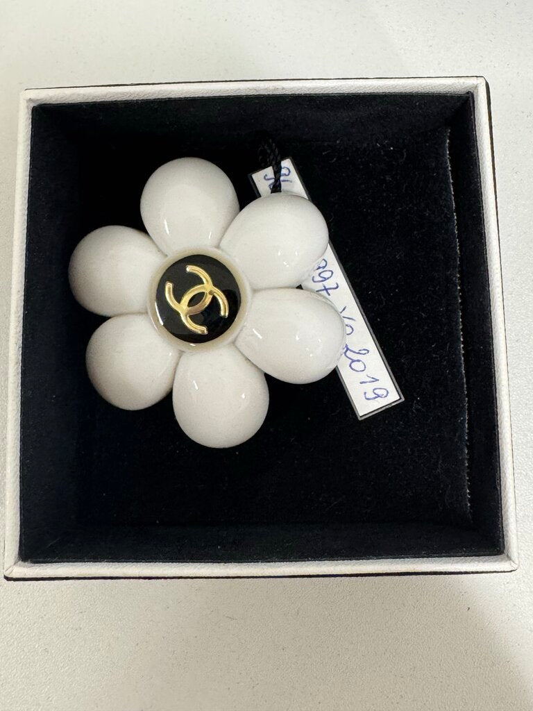 1996 White Resin Camellia Flower Brooch w/ Box