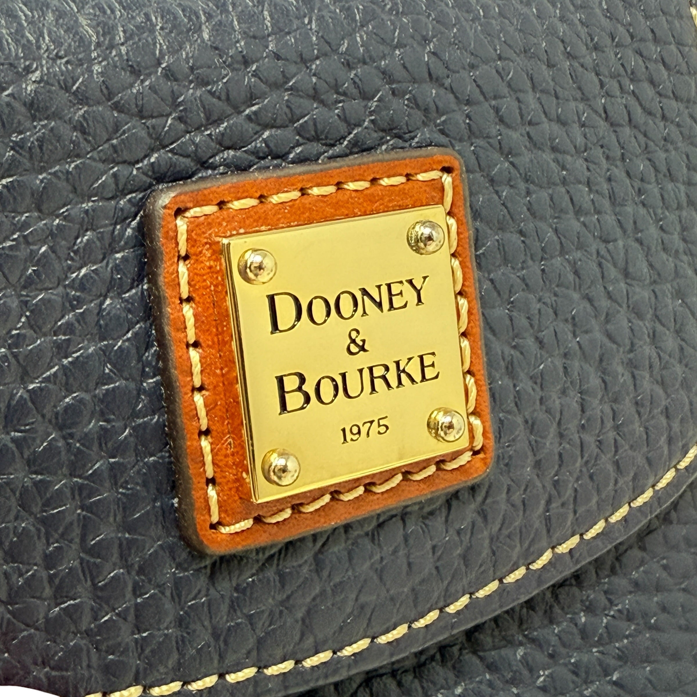 Pebble Grain Small Flap Credit Card Wallet Designer By Dooney And Bourke, Size: Small