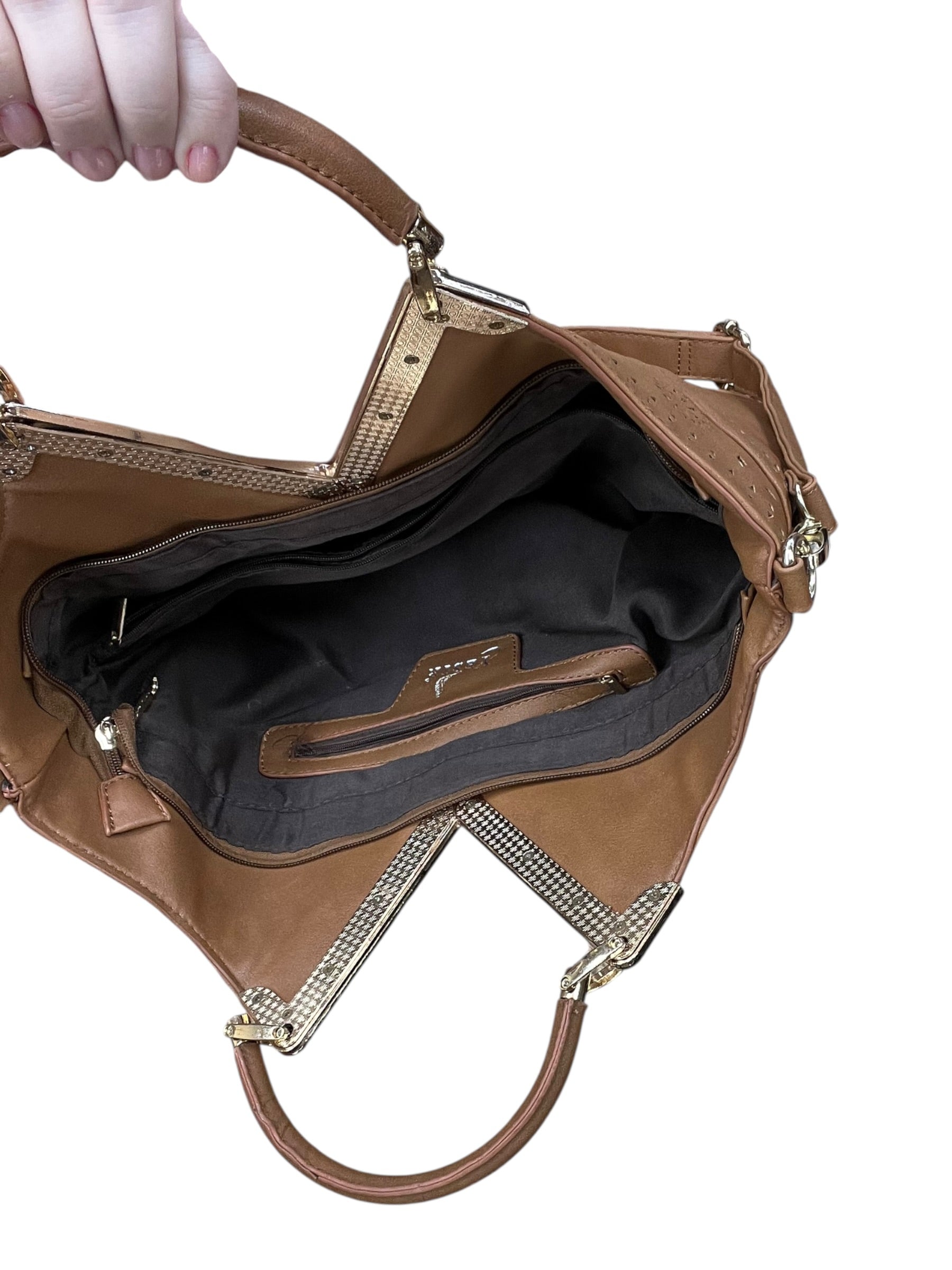 Handbag By Clothes Mentor In Brown, Size:Large