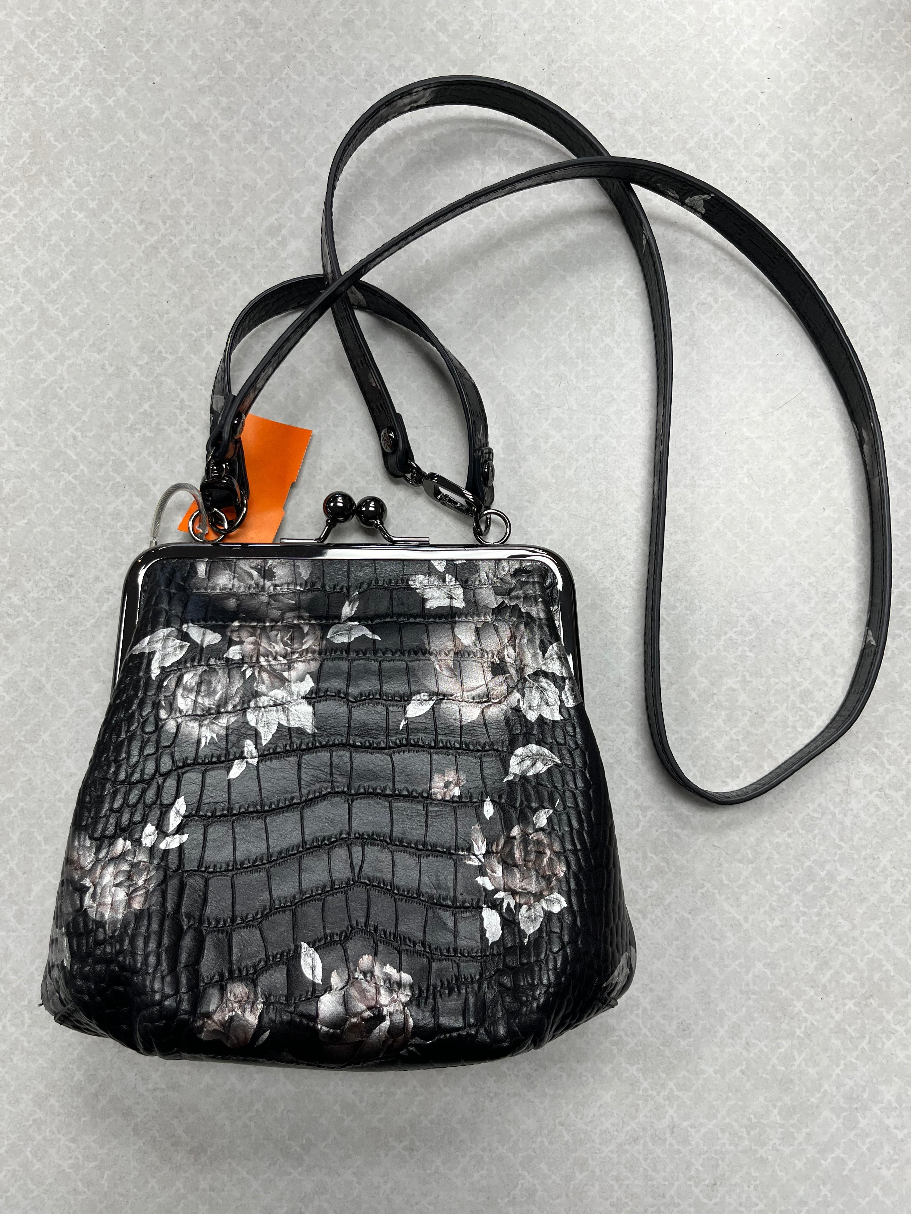 Crossbody By Hobo Intl In Floral Print, Size:Small