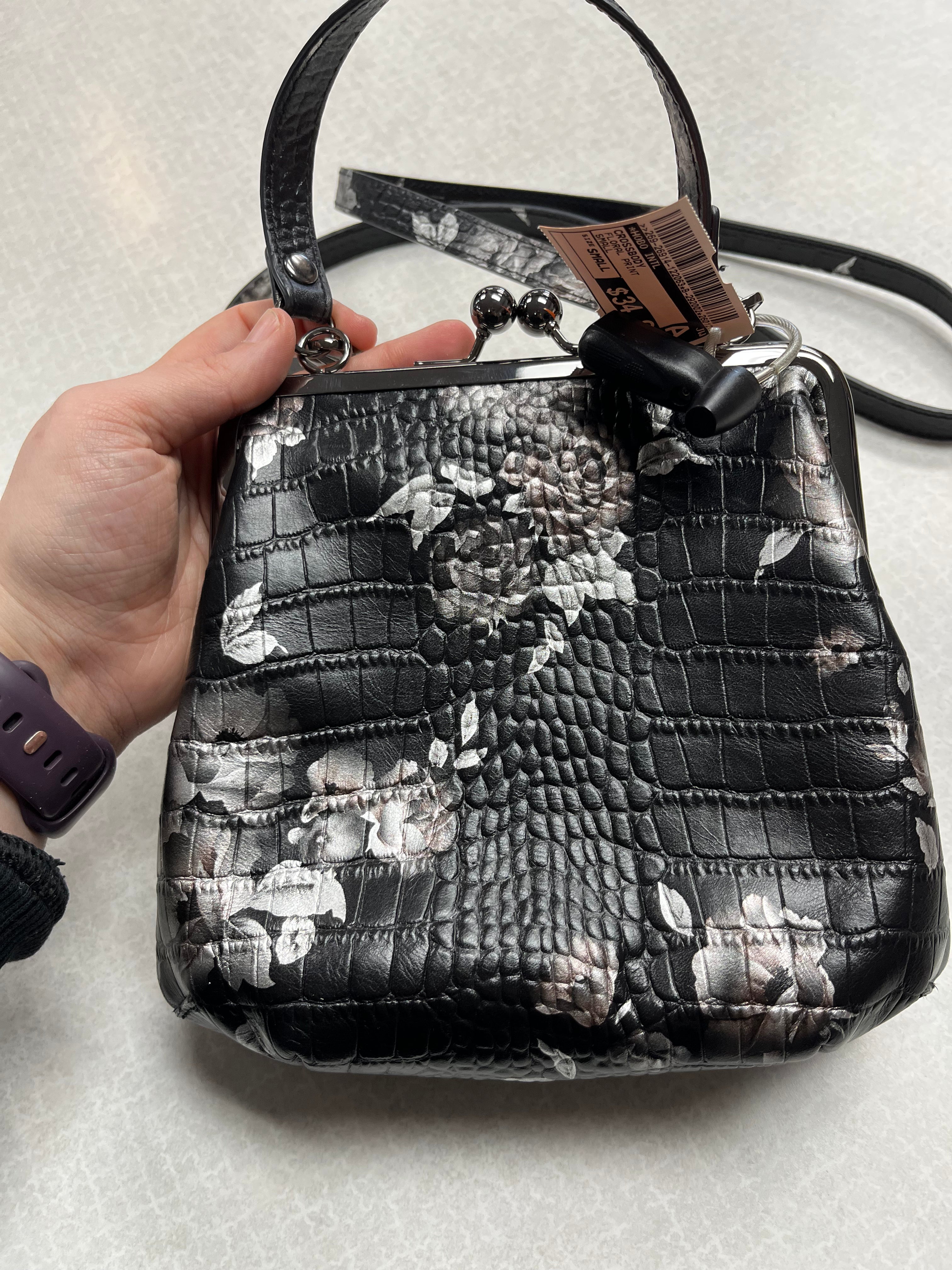 Crossbody By Hobo Intl In Floral Print, Size:Small