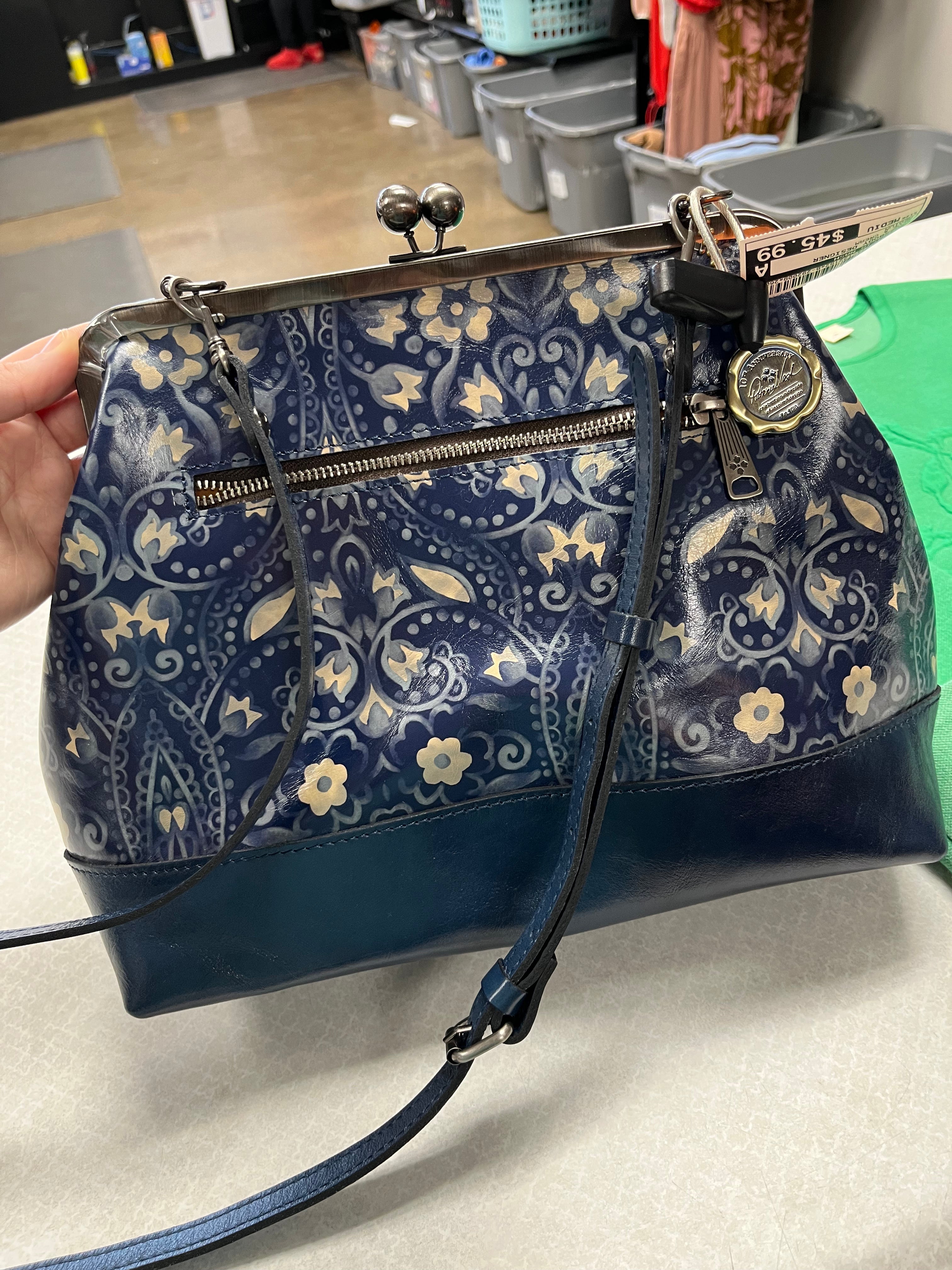 Crossbody Designer By Patricia Nash In Blue & Cream, Size:Medium
