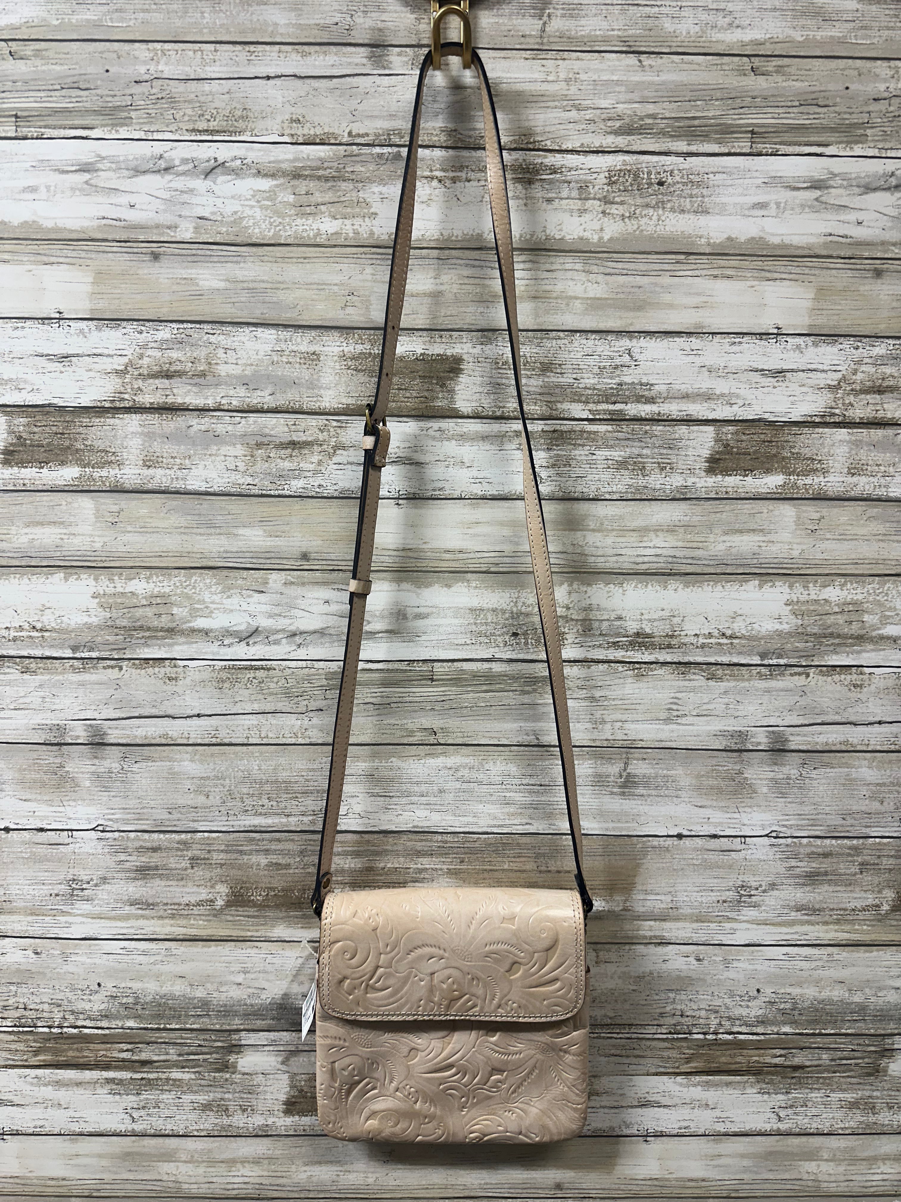Crossbody Designer By Patricia Nash In Cream, Size:Small