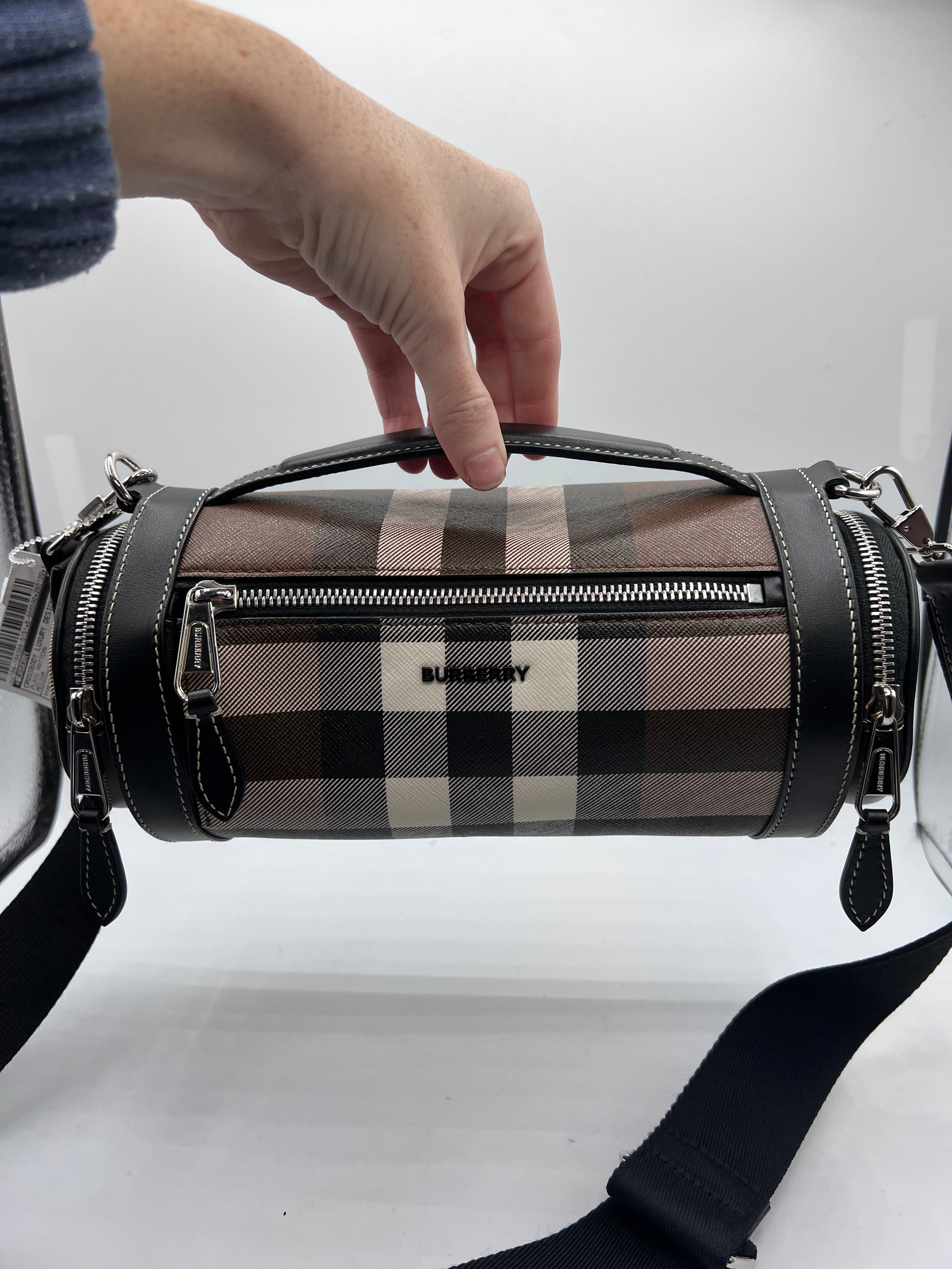 Crossbody Luxury Designer By Burberry In Plaid Pattern, Size:Medium