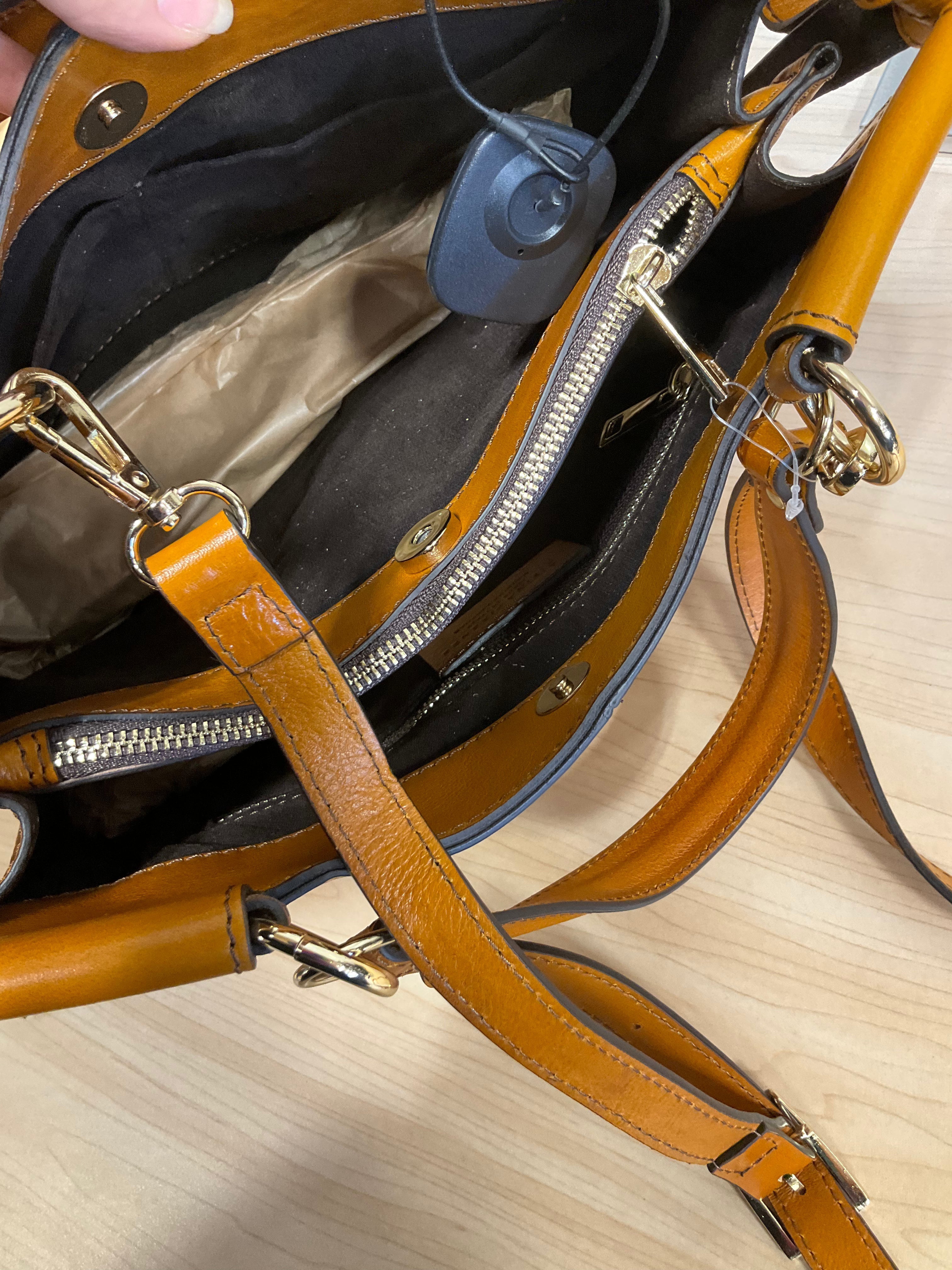 Handbag Leather By Clothes Mentor, Size: Medium